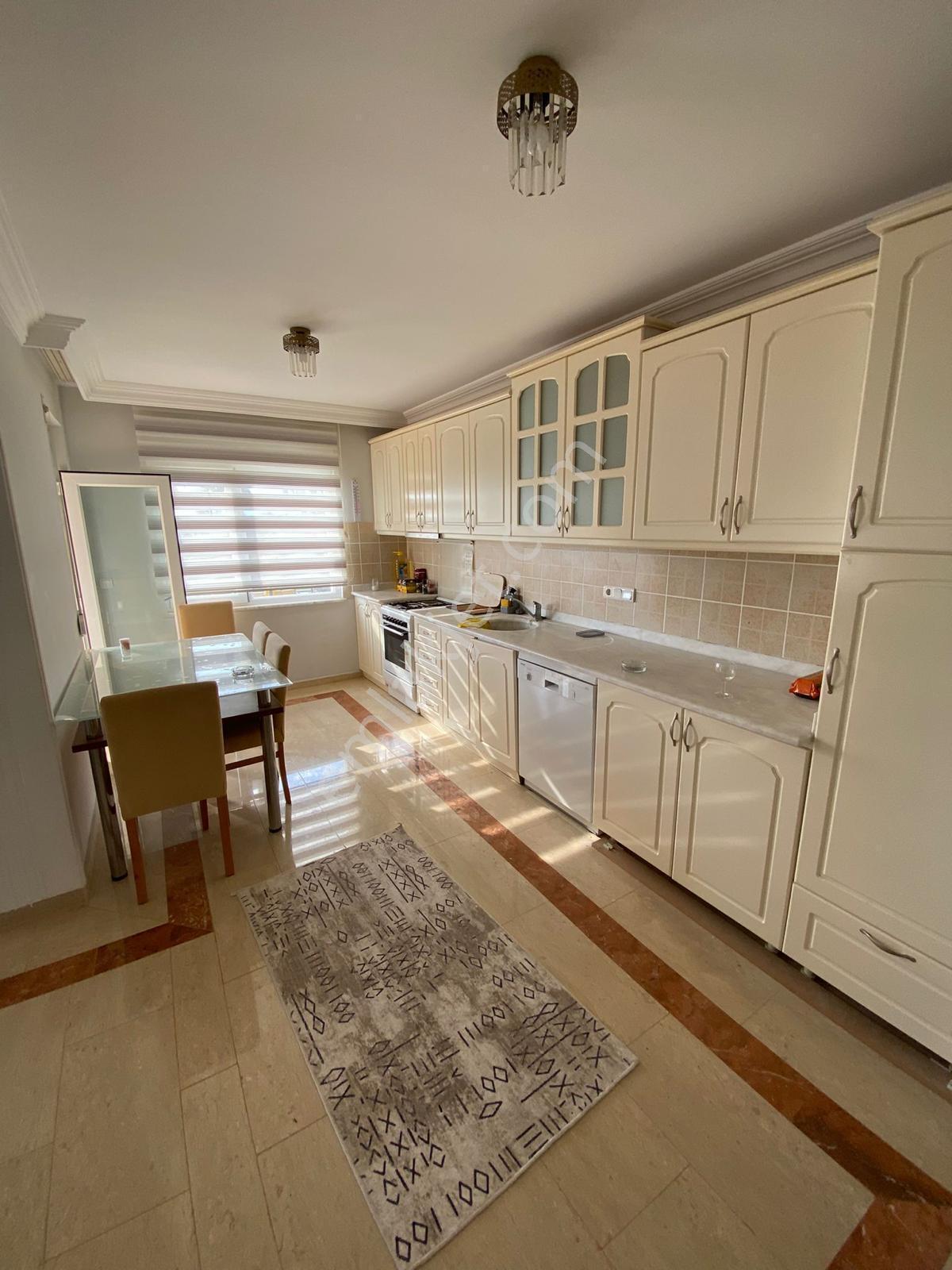 Mahmutlar / Alanya 2+1 Manzaralı Full Aktiviteli Eşyalı - Görsel 31