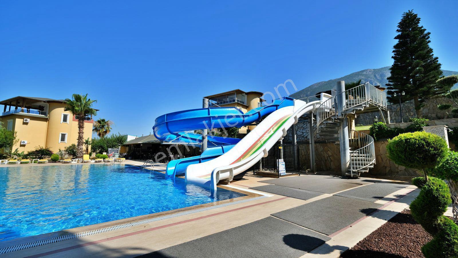 Mahmutlar / Alanya 2+1 Manzaralı Full Aktiviteli Eşyalı - Görsel 16