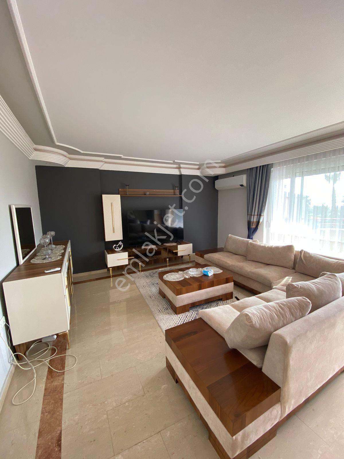 Mahmutlar / Alanya 2+1 Manzaralı Full Aktiviteli Eşyalı - Görsel 33