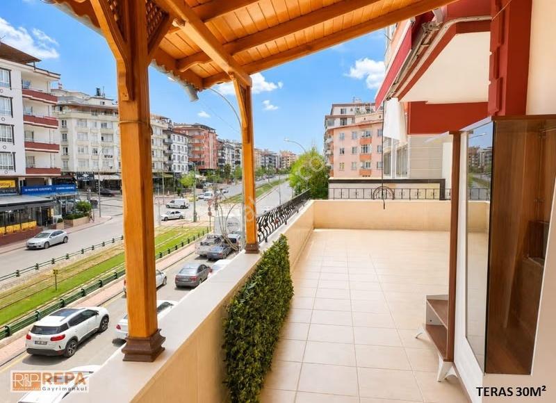 Repa Gayrimenkul Ömer Elşehadetten Tramvay Cepheli 30 M² Teraslı - Görsel 8