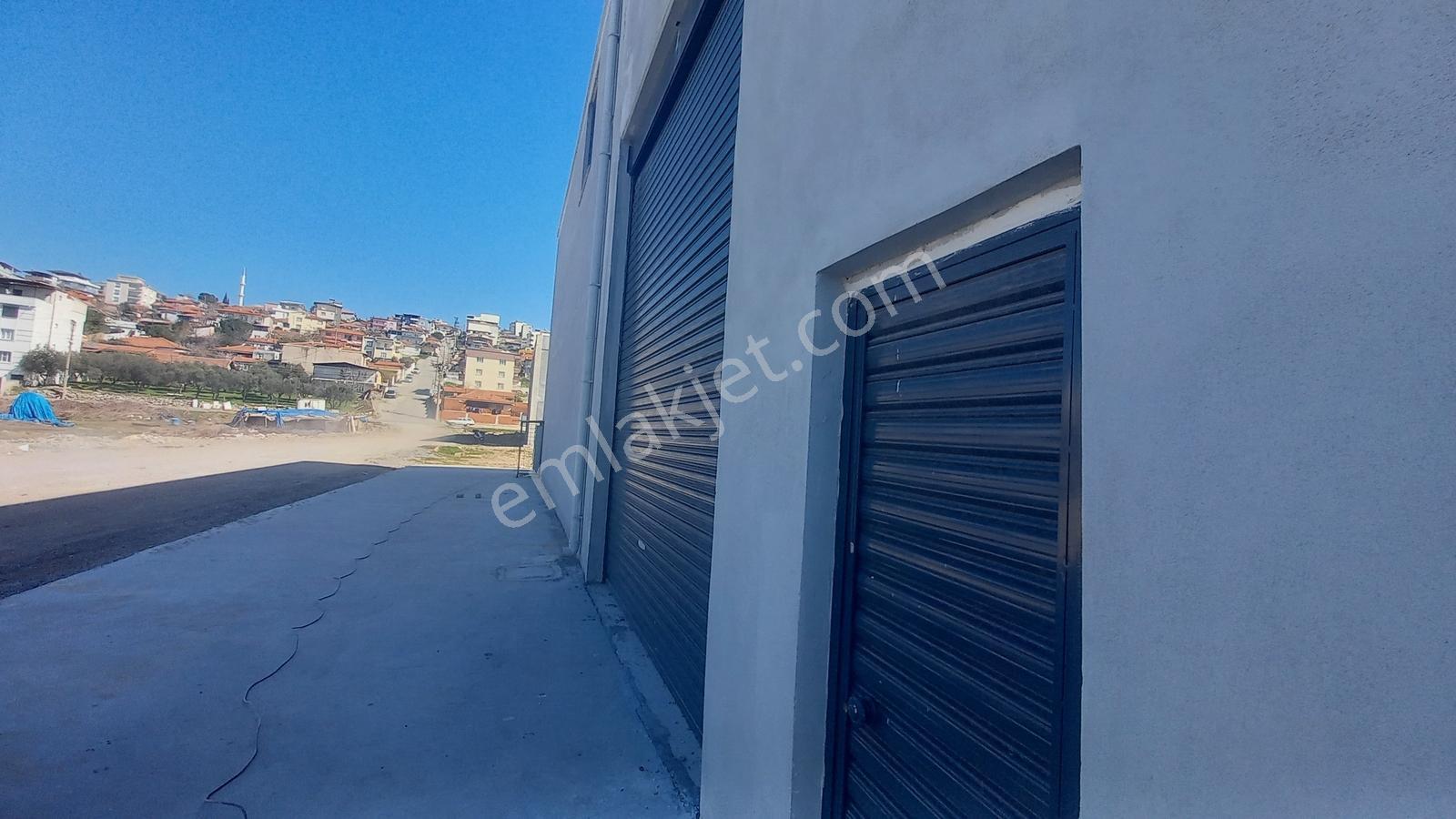 Nuri Giyik Sanayi Sitesinde 240 M2 Dükkan - Görsel 3