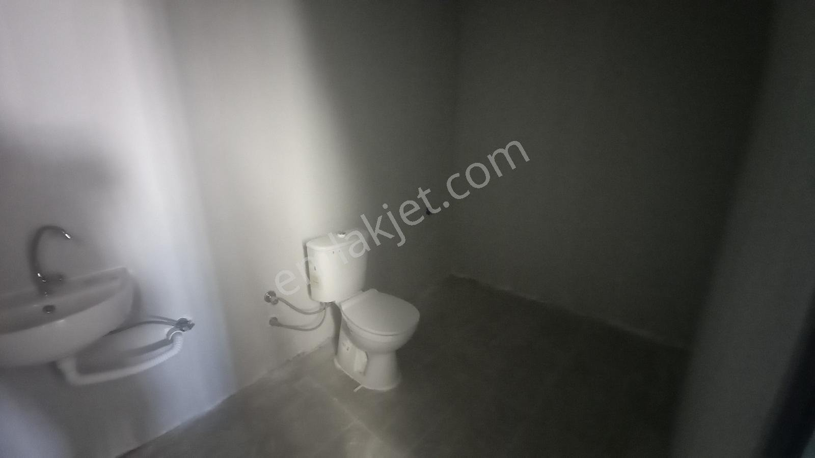 Nuri Giyik Sanayi Sitesinde 240 M2 Dükkan - Görsel 11