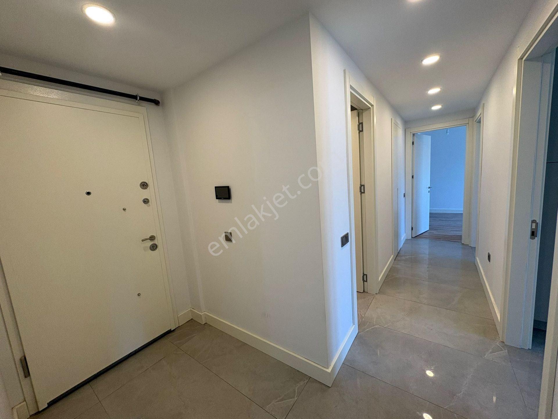 Çengelköy Mercury Konutlarında 2+1 Kiralık Sıfır Daire - Görsel 12