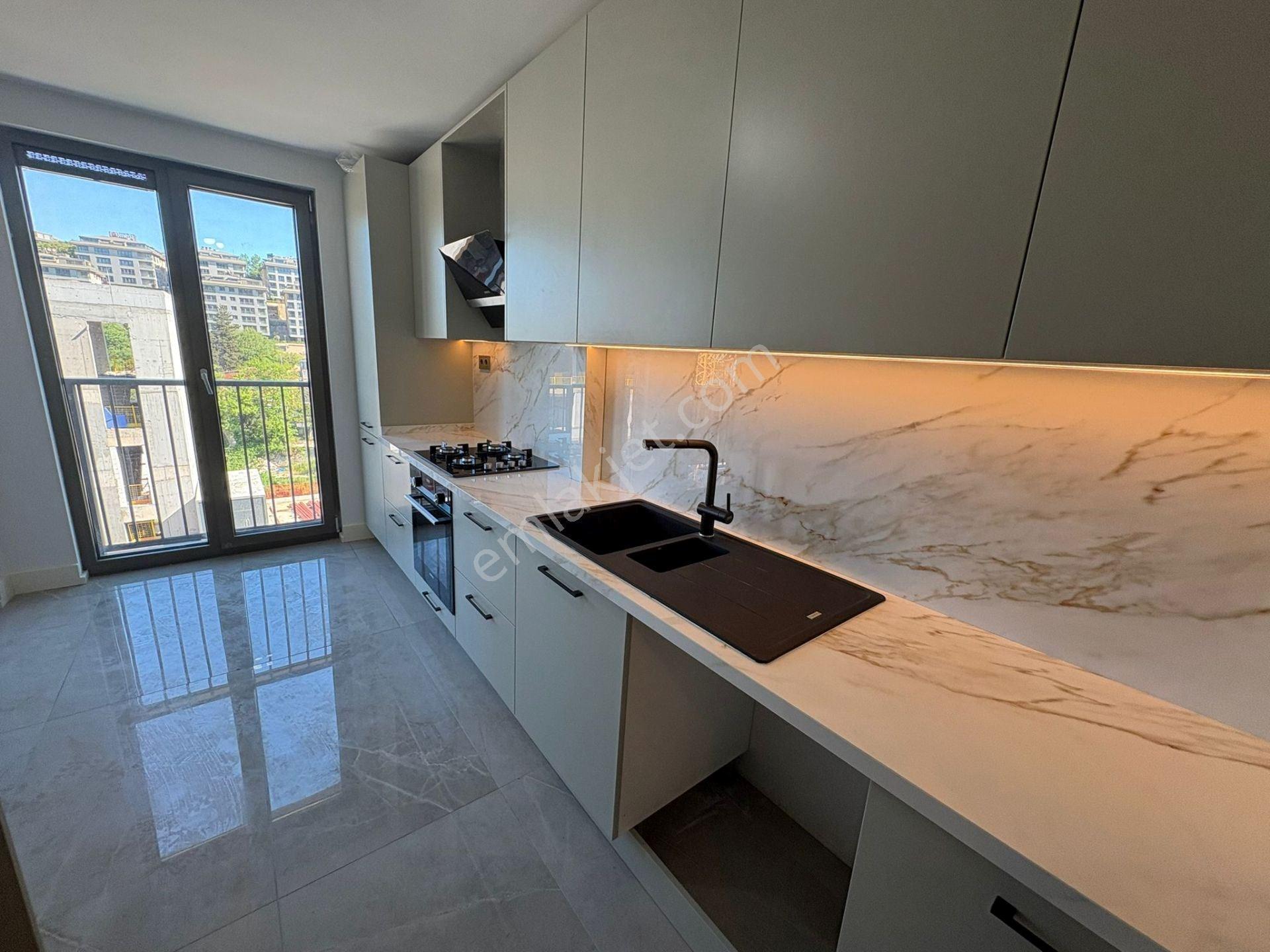 Çengelköy Mercury Konutlarında 2+1 Kiralık Sıfır Daire - Görsel 15