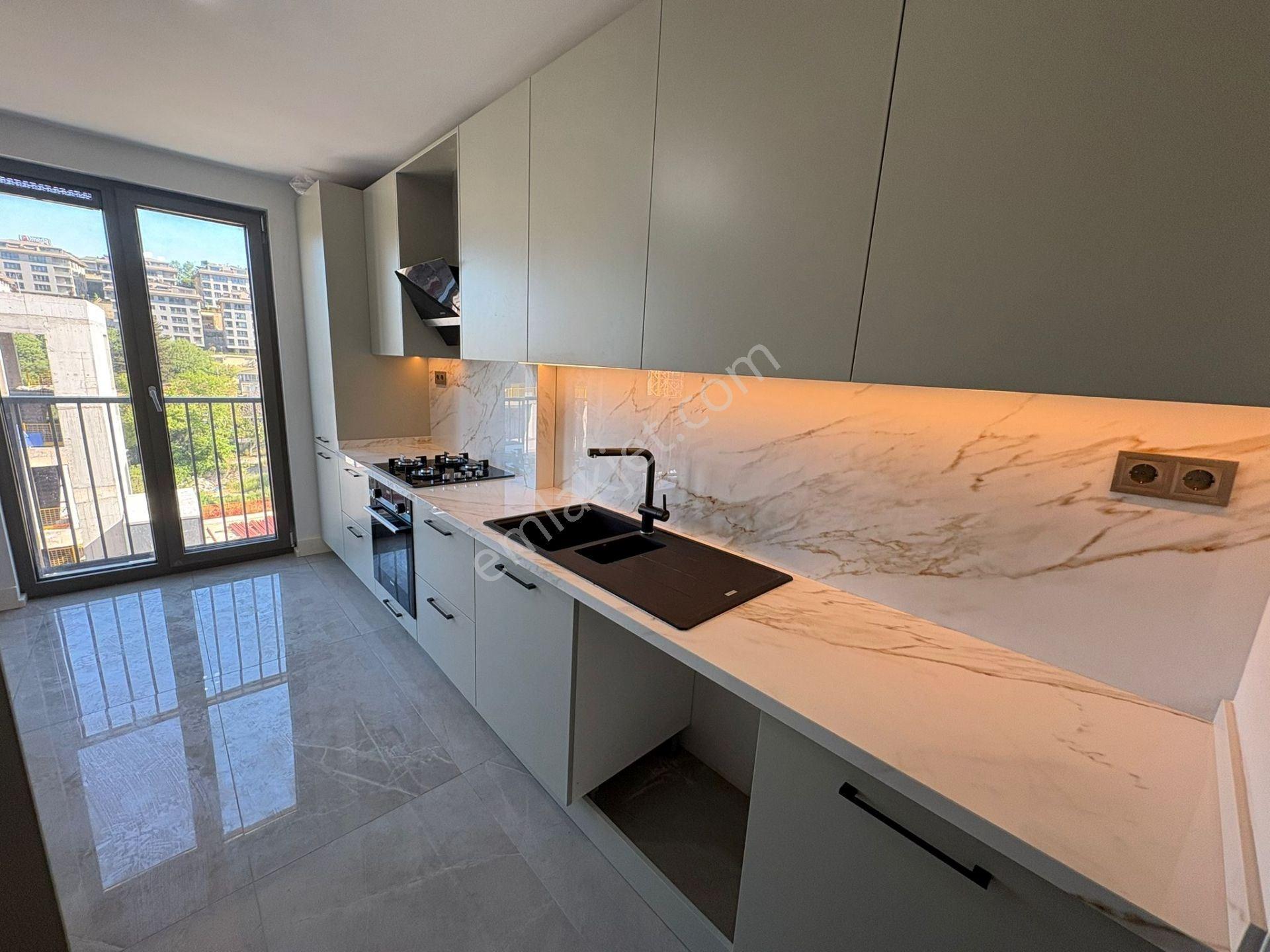 Çengelköy Mercury Konutlarında 2+1 Kiralık Sıfır Daire - Görsel 14