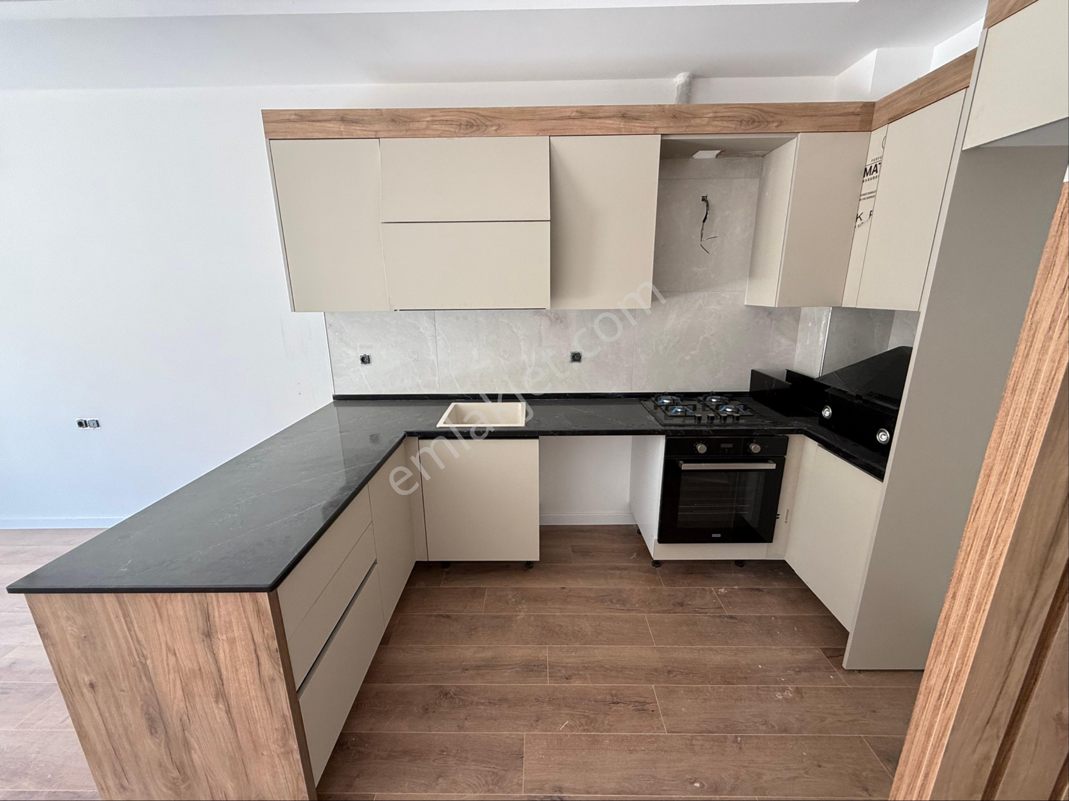 Havuzlu Sitede 1+1 Yerden Isıtmalı Daire - Görsel 19