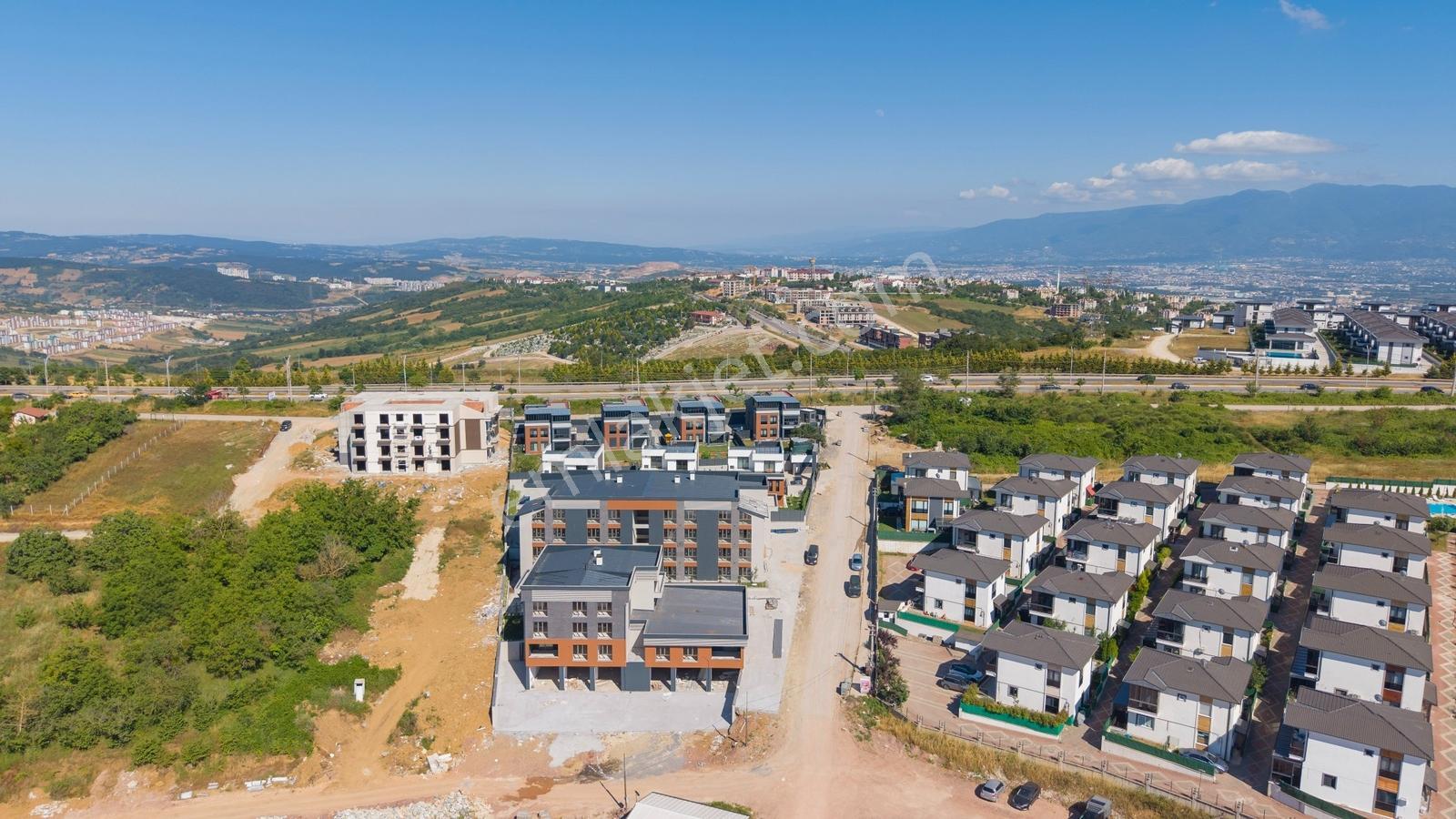 Kabaoğlun'da Üniversite Yolu Üzerinde 88 M2 1+1 Dubleks Daire - Görsel 22