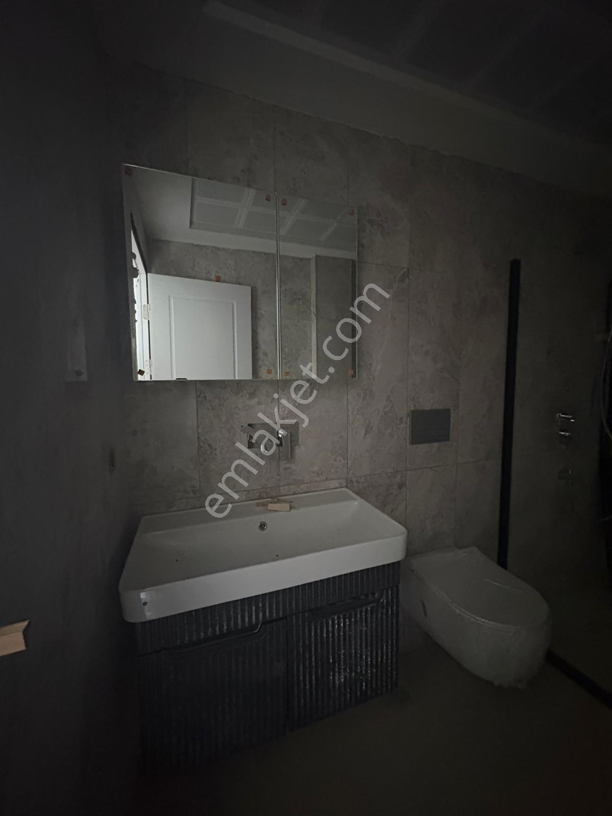 Kabaoğlun'da Üniversite Yolu Üzerinde 88 M2 1+1 Dubleks Daire - Görsel 22