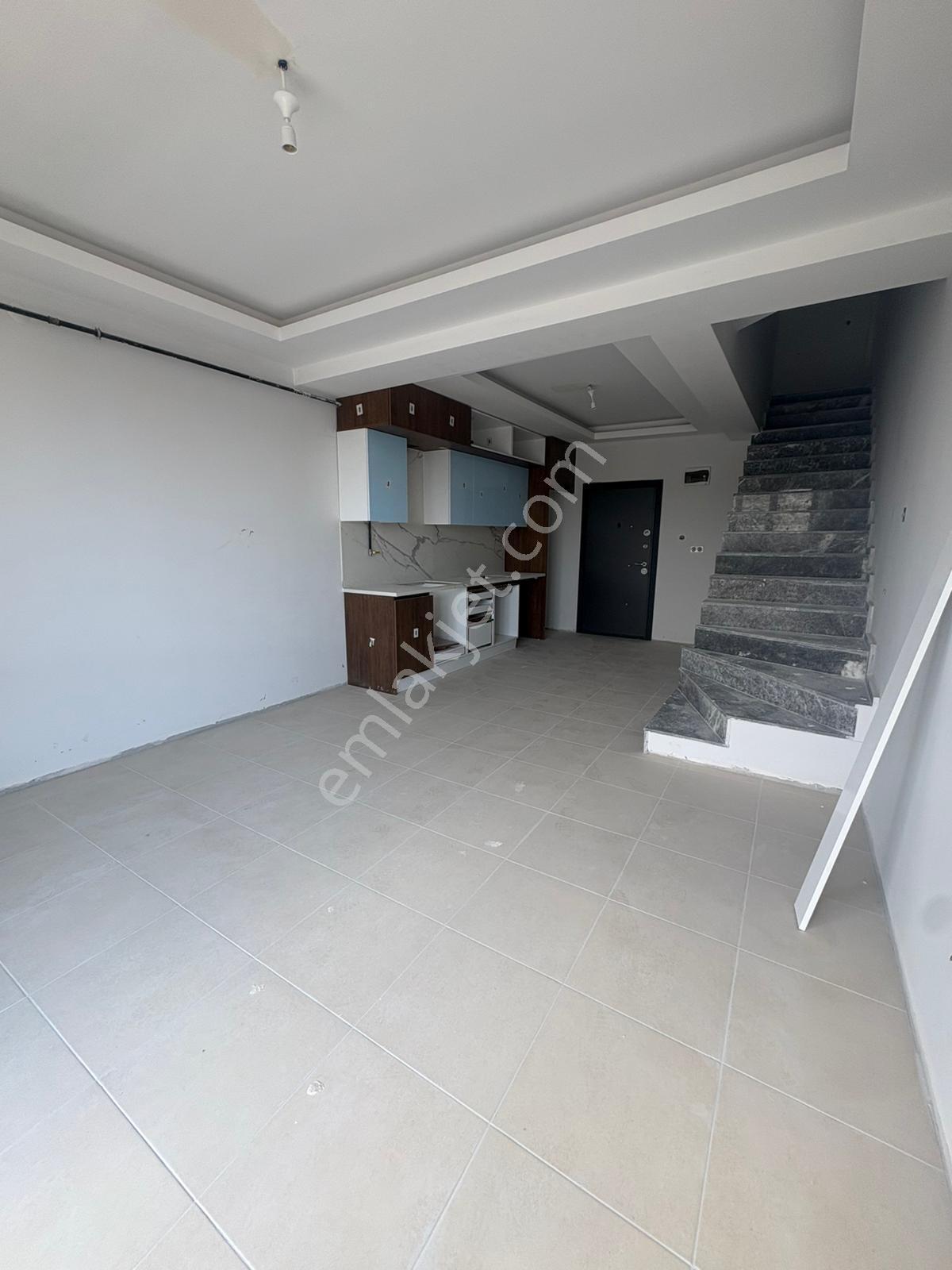 Kabaoğlun'da Üniversite Yolu Üzerinde 88 M2 1+1 Dubleks Daire - Görsel 18