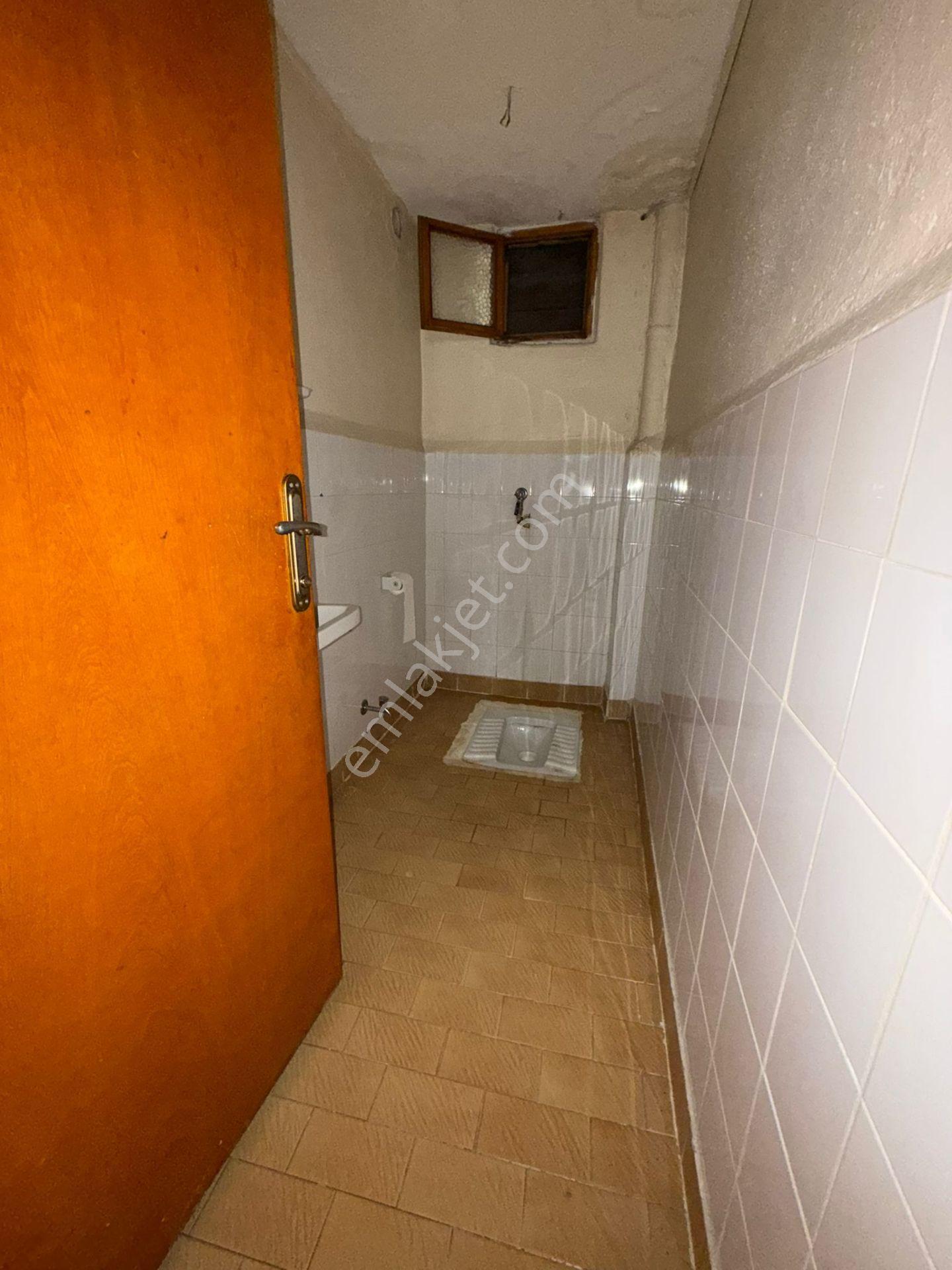 Gordion Emlak'tan Zafer Mahallesi 3+1 Kiralık Daire - Görsel 17