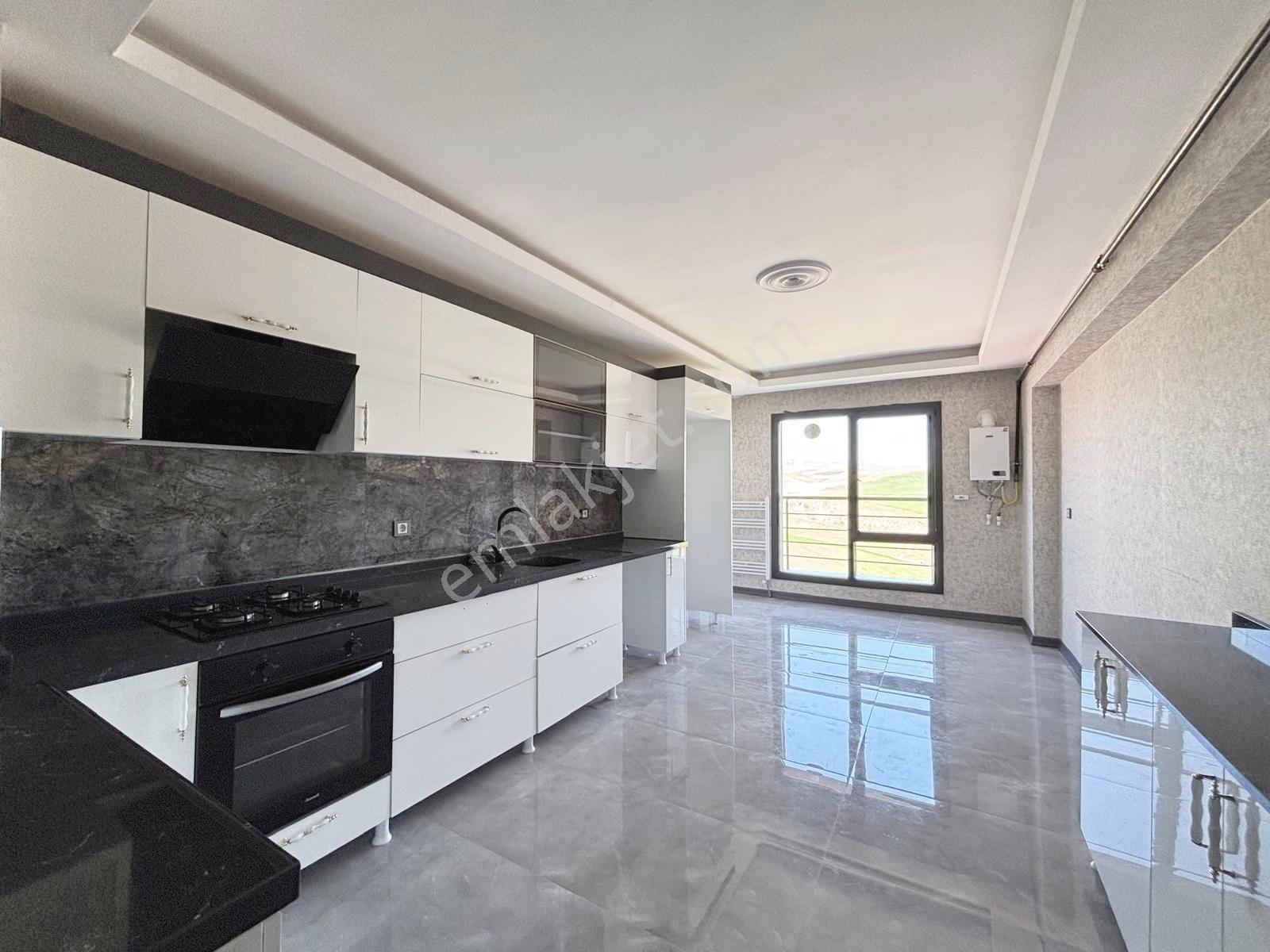 Barut Emlaktan Masrafsız 175 M2 Güney C Önü Açık 4+1 Daire 9.kat - Görsel 11