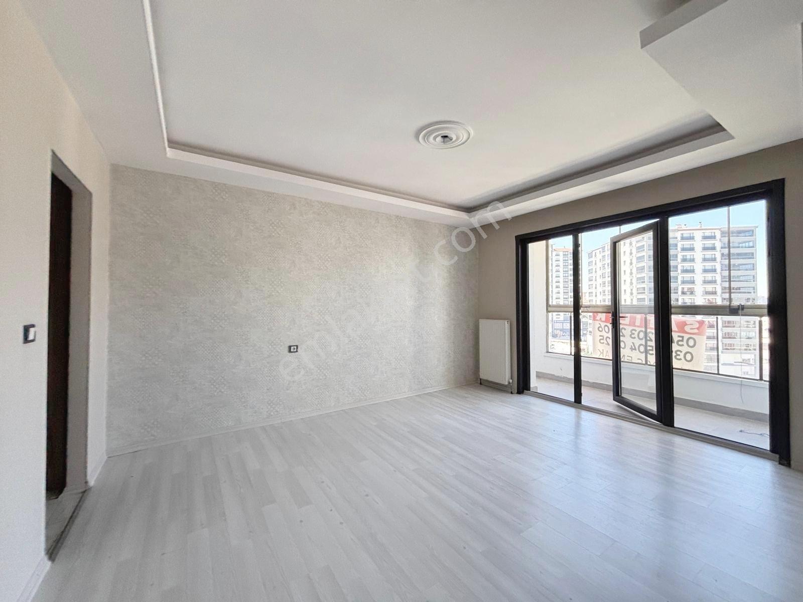 Barut Emlaktan Masrafsız 175 M2 Güney C Önü Açık 4+1 Daire 9.kat - Görsel 18