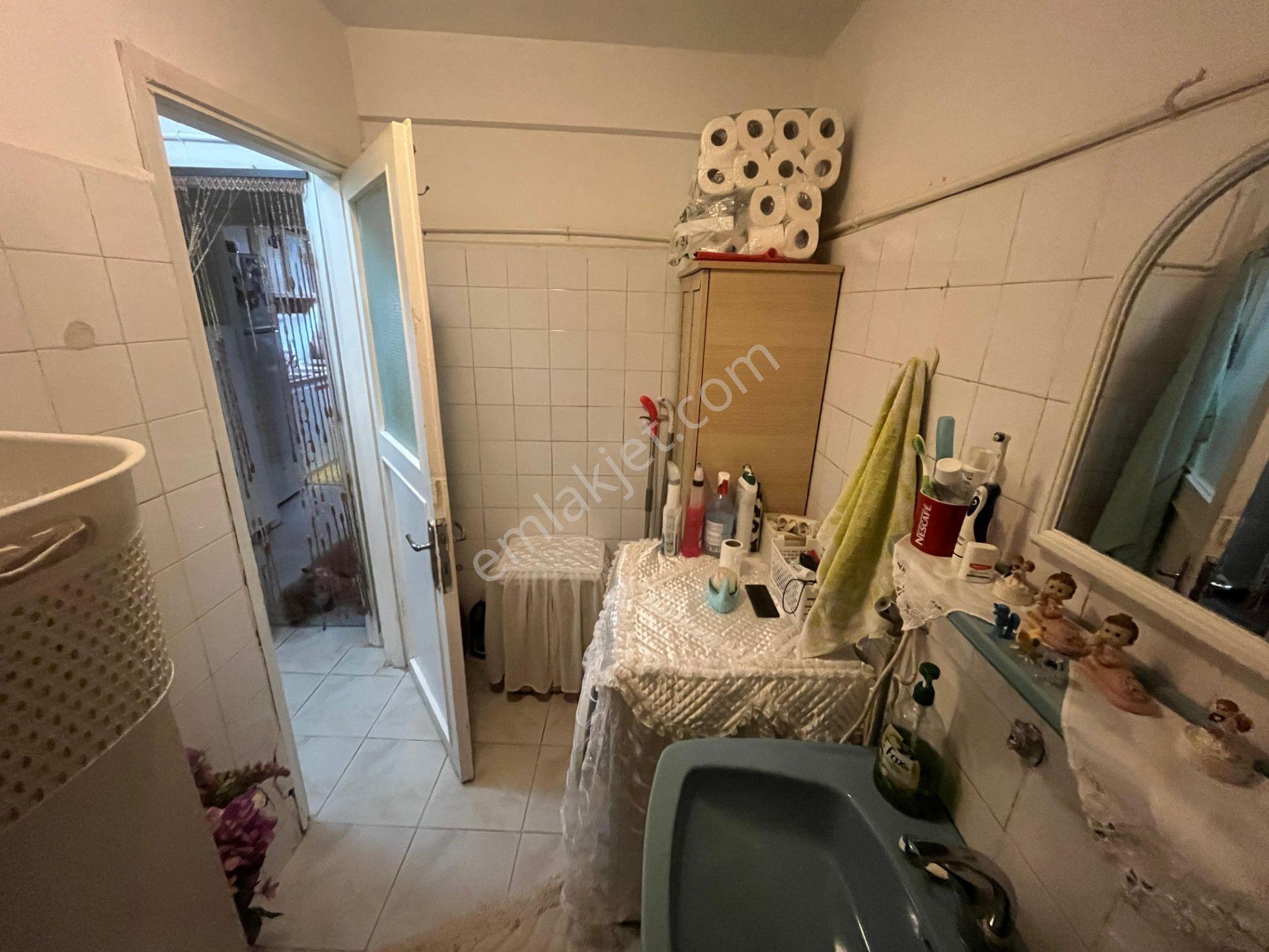 Üsküdar Salacakta Çok Güzel Bir Bölgede 85m² 2+1 Fırsat Daire - Görsel 25