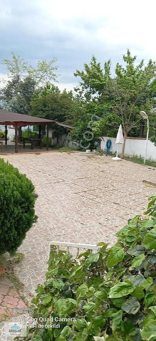Gemlik Büyükkumlada Deniz Manzaralı Sezonluk Kiralık Daire Eşyal - Görsel 9