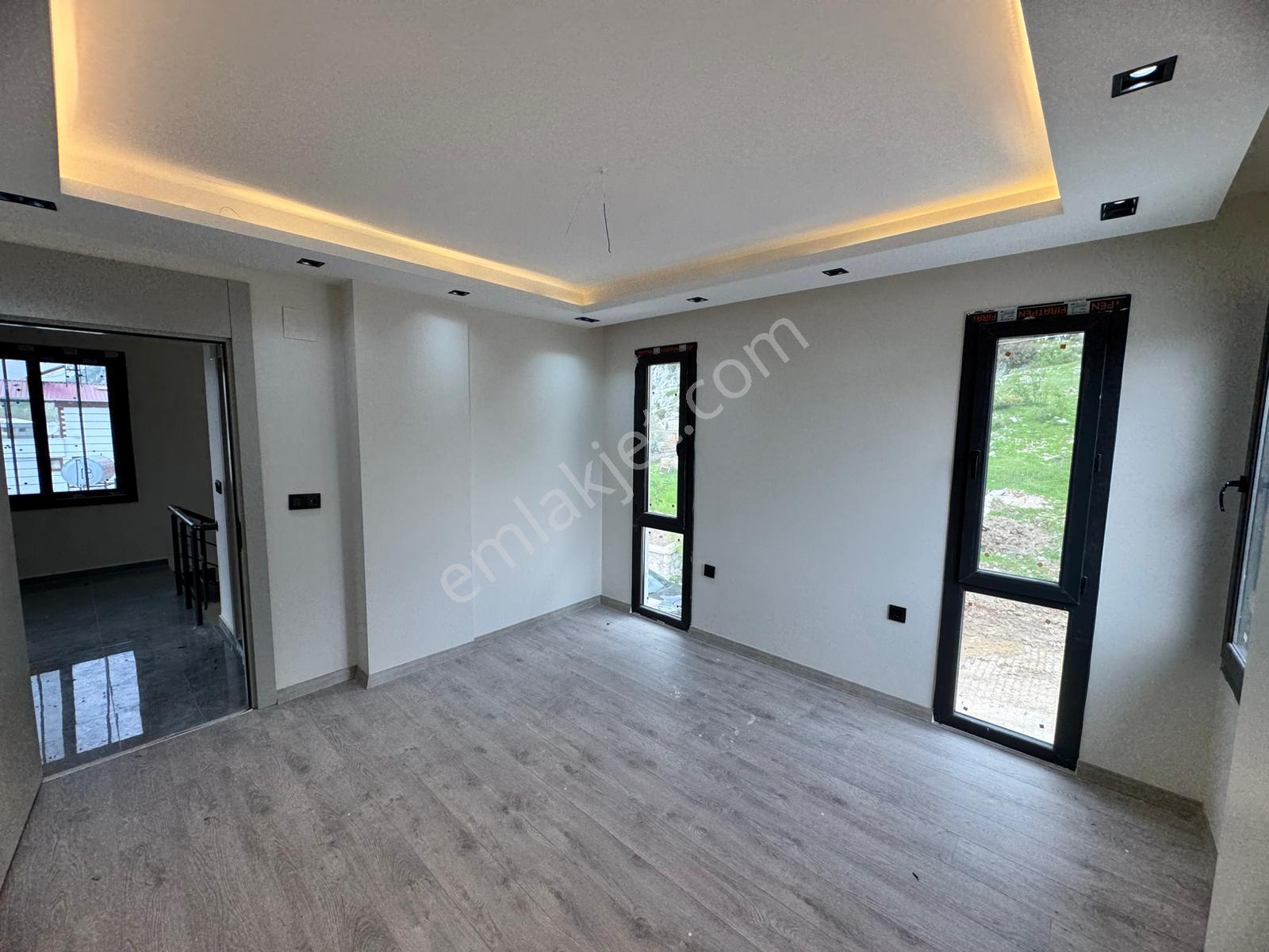 Bm"den Soğucak Yaylasında Sıfır Tripleks 4+1 Villa + Misafirhane - Görsel 18
