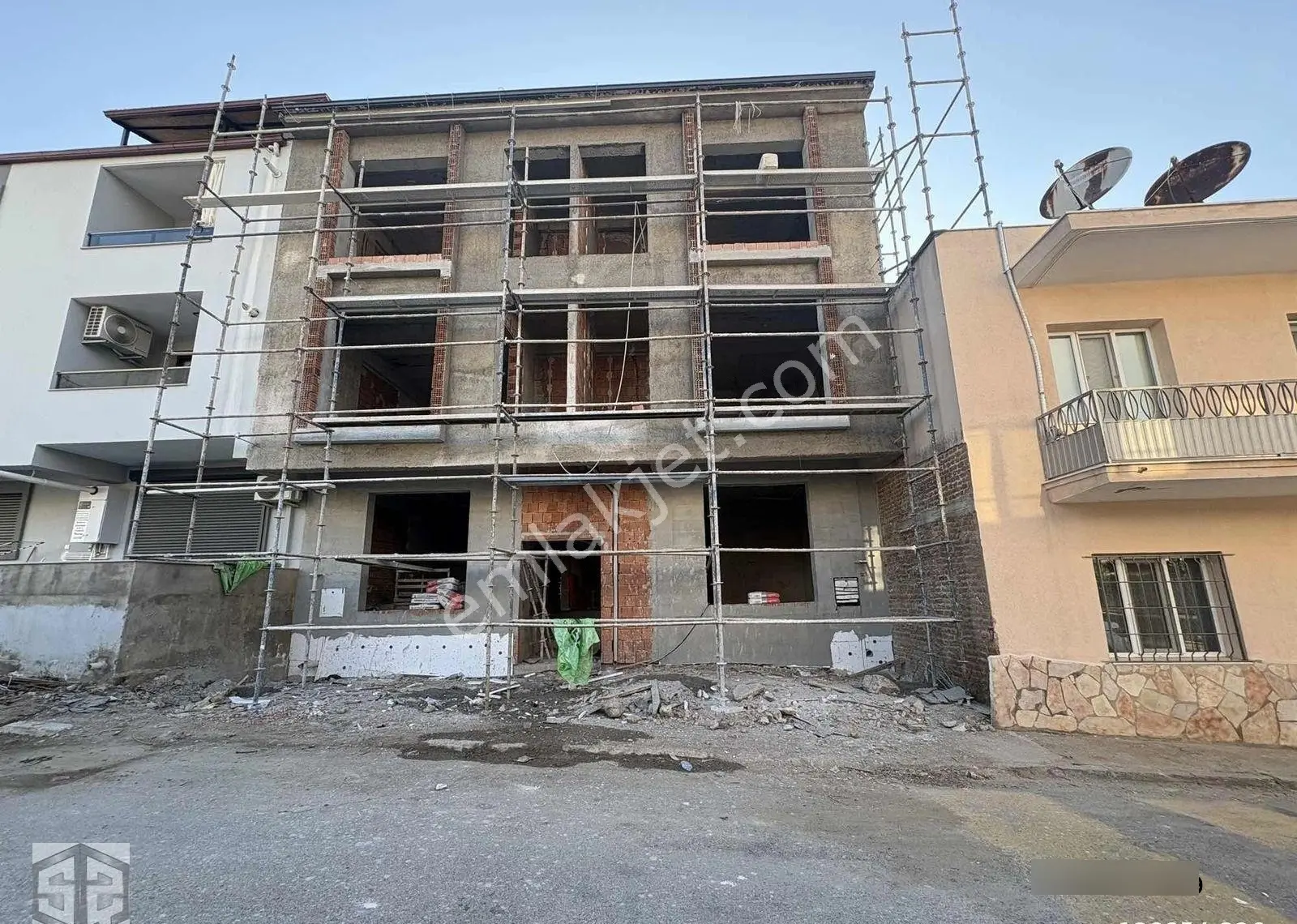 Zafer Mahallesi Satılık 2+1 Daire