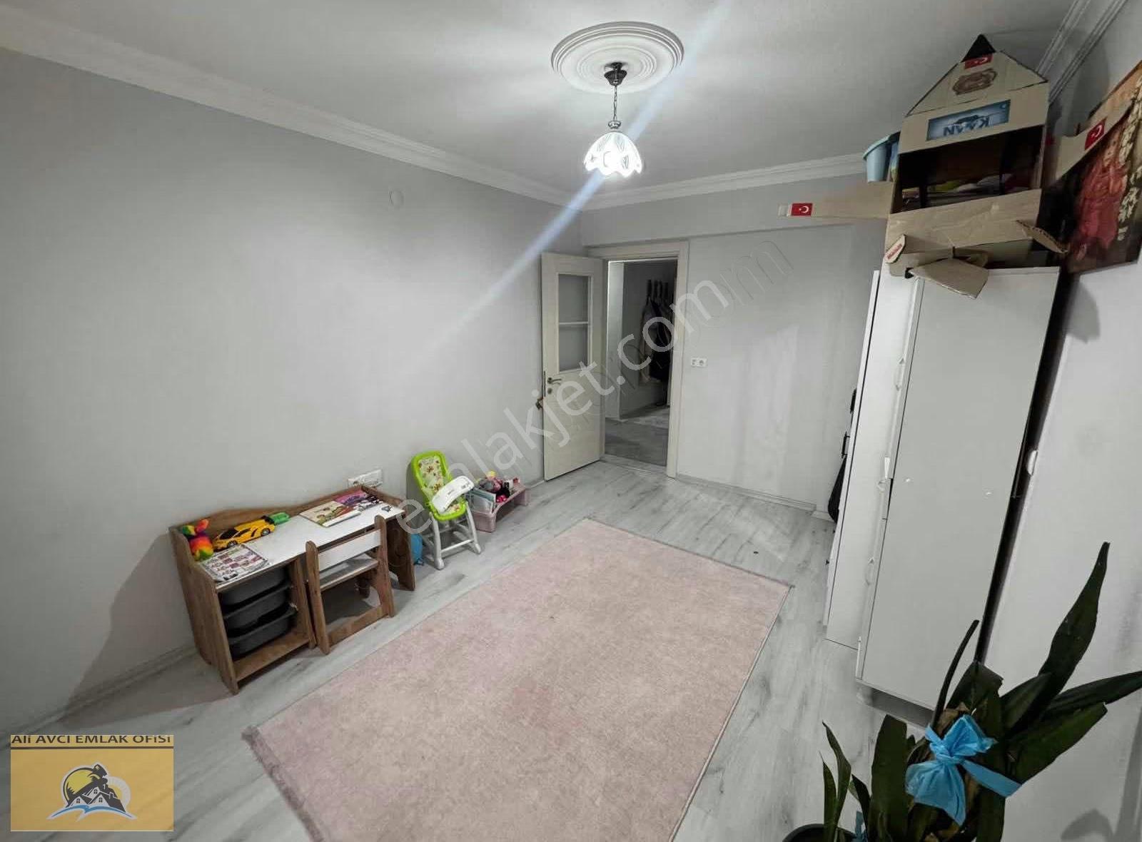 Eski Devlet Hastanesi Mevkinde 3+1 140m2 Geniş Yeni Daire - Görsel 10
