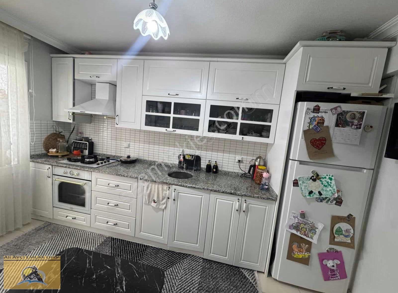 Eski Devlet Hastanesi Mevkinde 3+1 140m2 Geniş Yeni Daire - Görsel 17