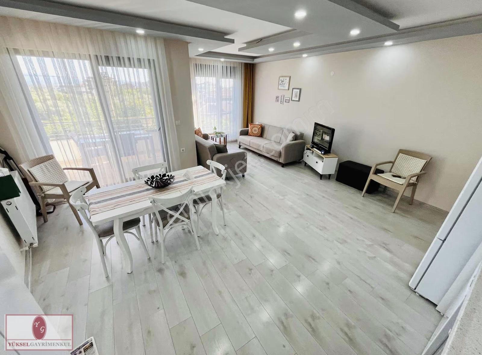 Yetki Yükselden Zeytinlide Full Ön Cephe "eşyalı" 2+1 Lüx Daire - Görsel 27