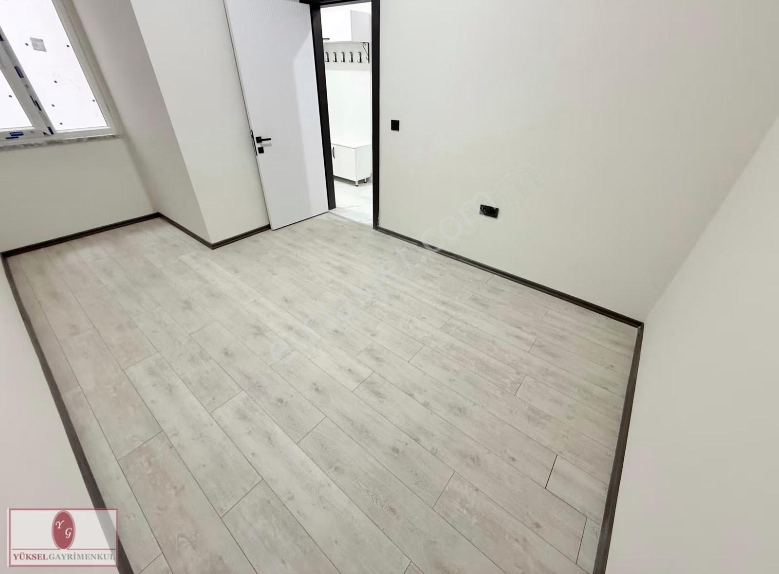 Yüksel'den Tuzcumurat'ta Harika Balkonlu Kapalı Mutfak 2+1 Daire - Görsel 25