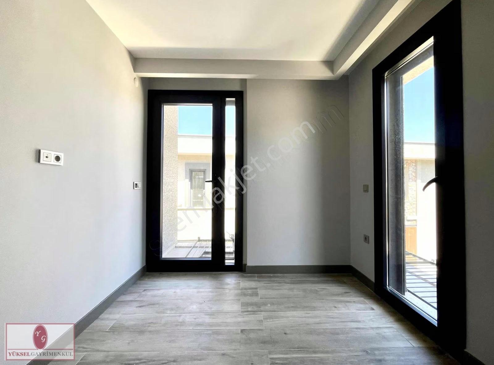 ꨄ︎ Yükselden Pelitköyde Denize Sıfır Tam Bağımsız Lüx 3+1 Villa - Görsel 20