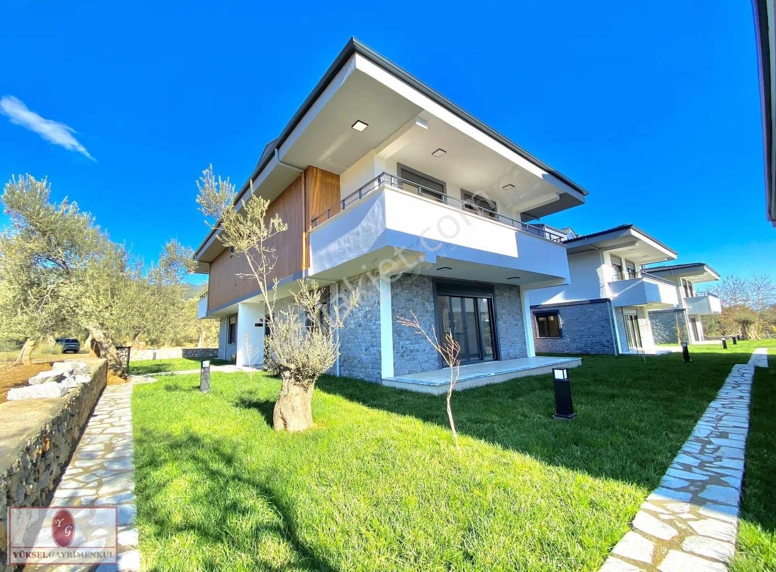 Yükselden Gürede Havuzlu Lüx Proje De 3+1 Muhteşem Villa - Görsel 19