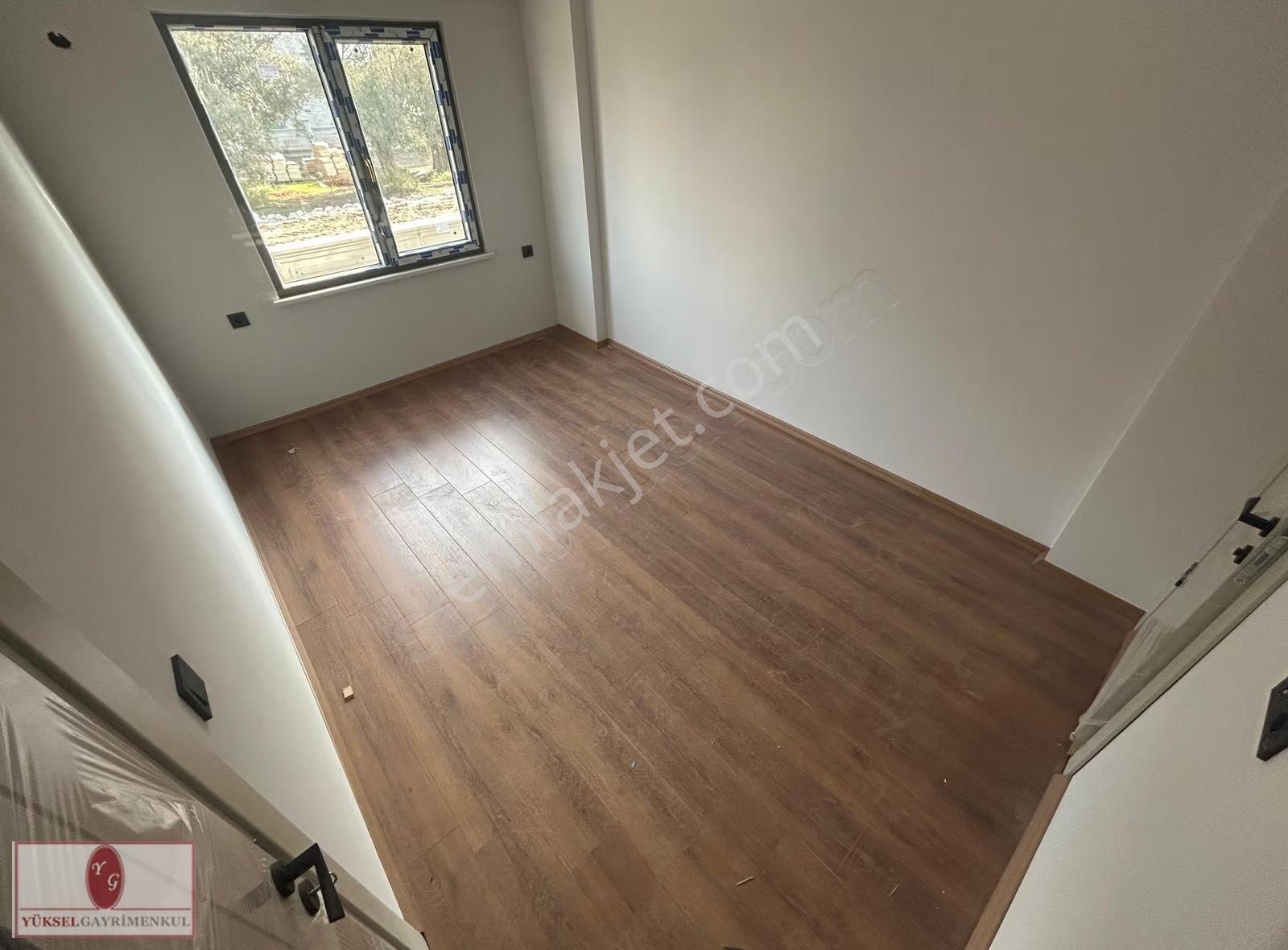 Yüksel'den Kadıköy'de Öncephe K. Otopark Site İçinde 2+1 Daire - Görsel 26
