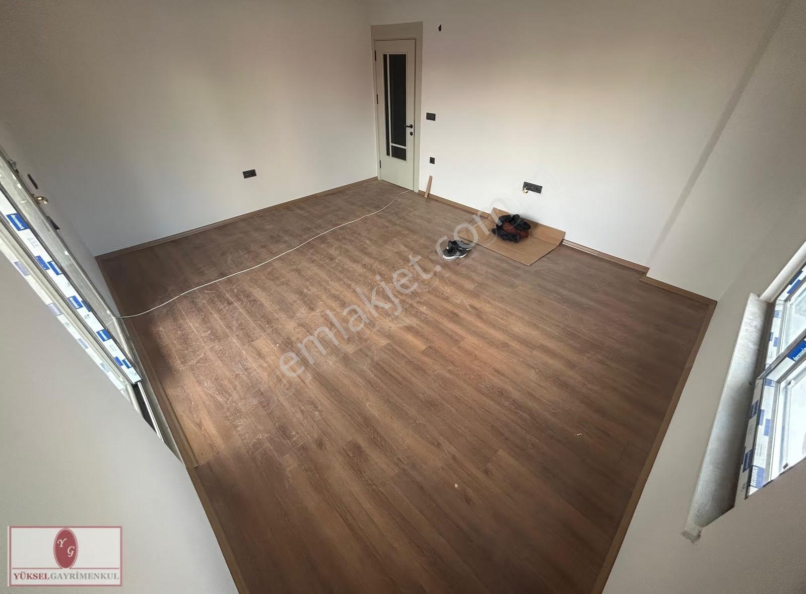 Yüksel'den Kadıköy'de Öncephe K. Otopark Site İçinde 2+1 Daire - Görsel 31