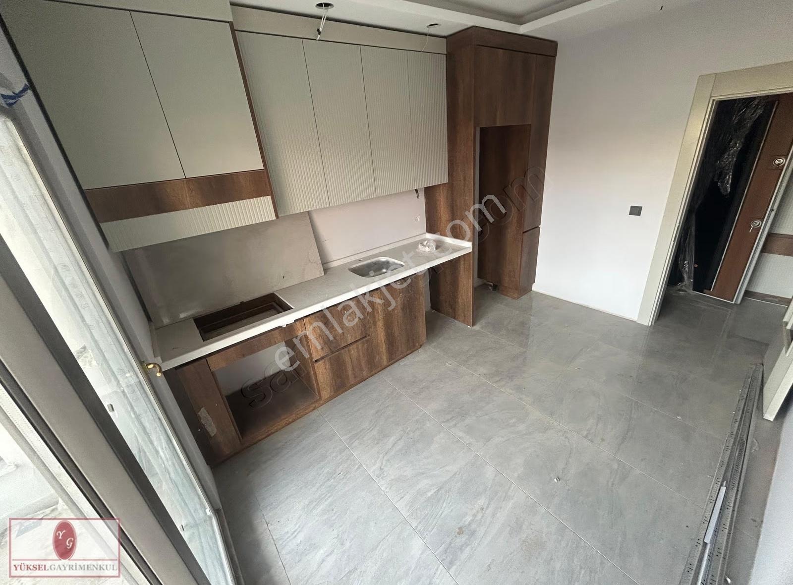 Yüksel'den Kadıköy'de Öncephe K. Otopark Site İçinde 2+1 Daire - Görsel 21