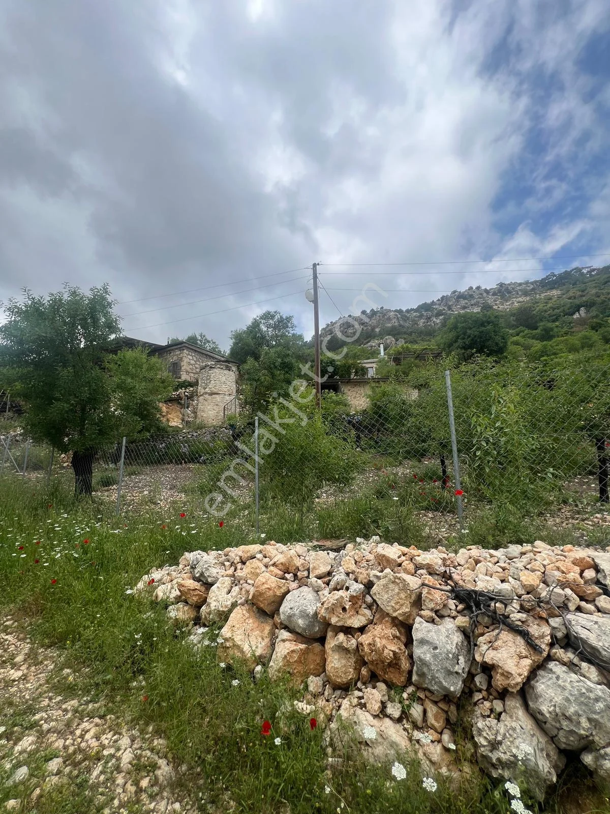 Mersin Silifke Karakaya'da Doğayla İç İçe Yaylalık Müstakil Ev Ve Arsa - Görsel 3
