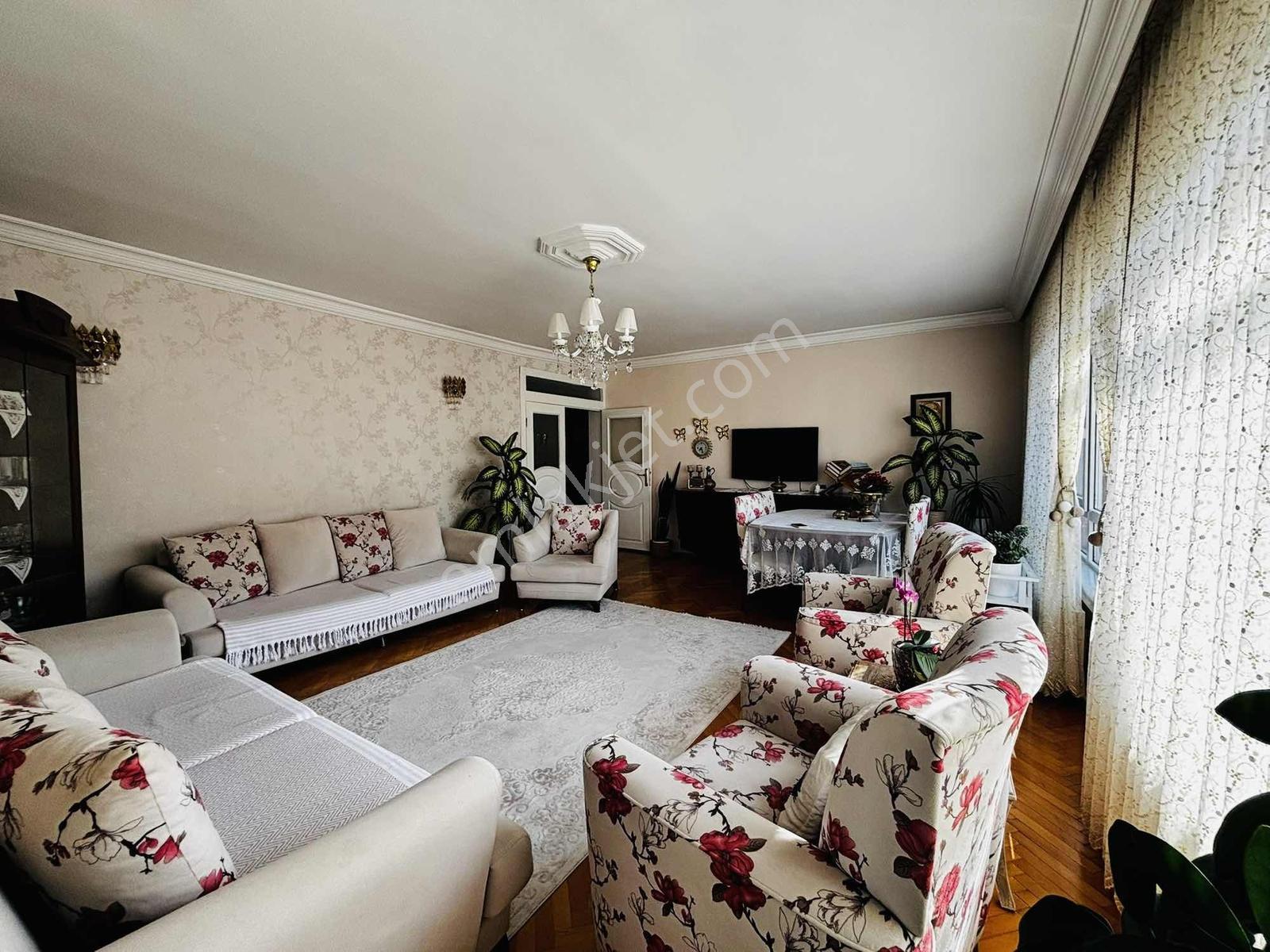 Havacılar Sitesinde Güvenlikli 3+1 Satılık Daire - Görsel 12