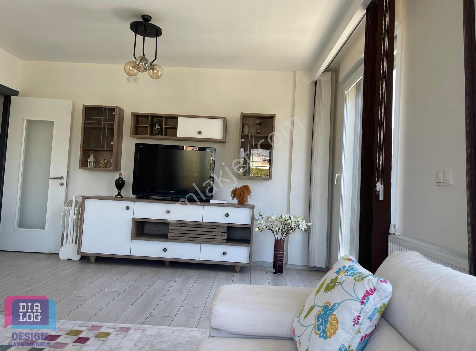 Mavişehir Yalı'da Kapanmaz Manzaralı, Ferah 2+1 Daire - Görsel 5