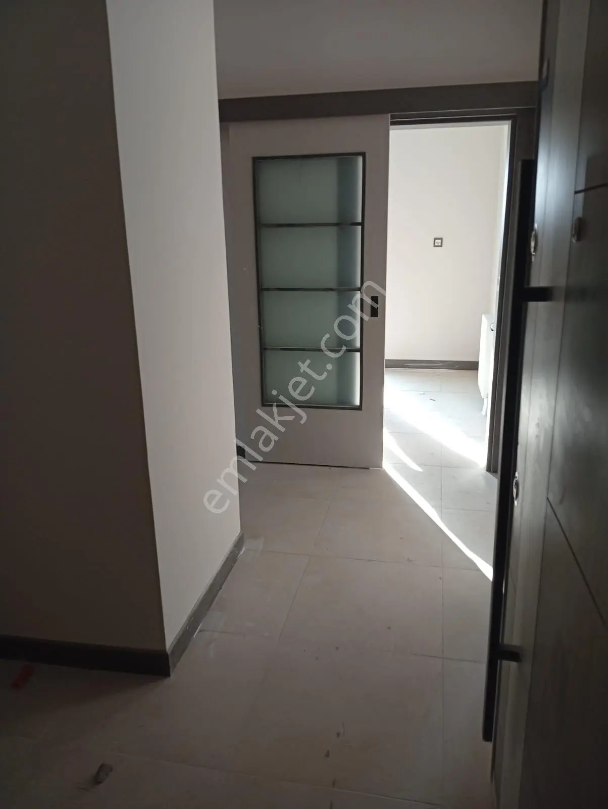 Adana Sarıçam Buruk Tokilerde Okul Bölgesine Yakın 2+1 Geniş Kiralık Fırsat Daire - Görsel 3