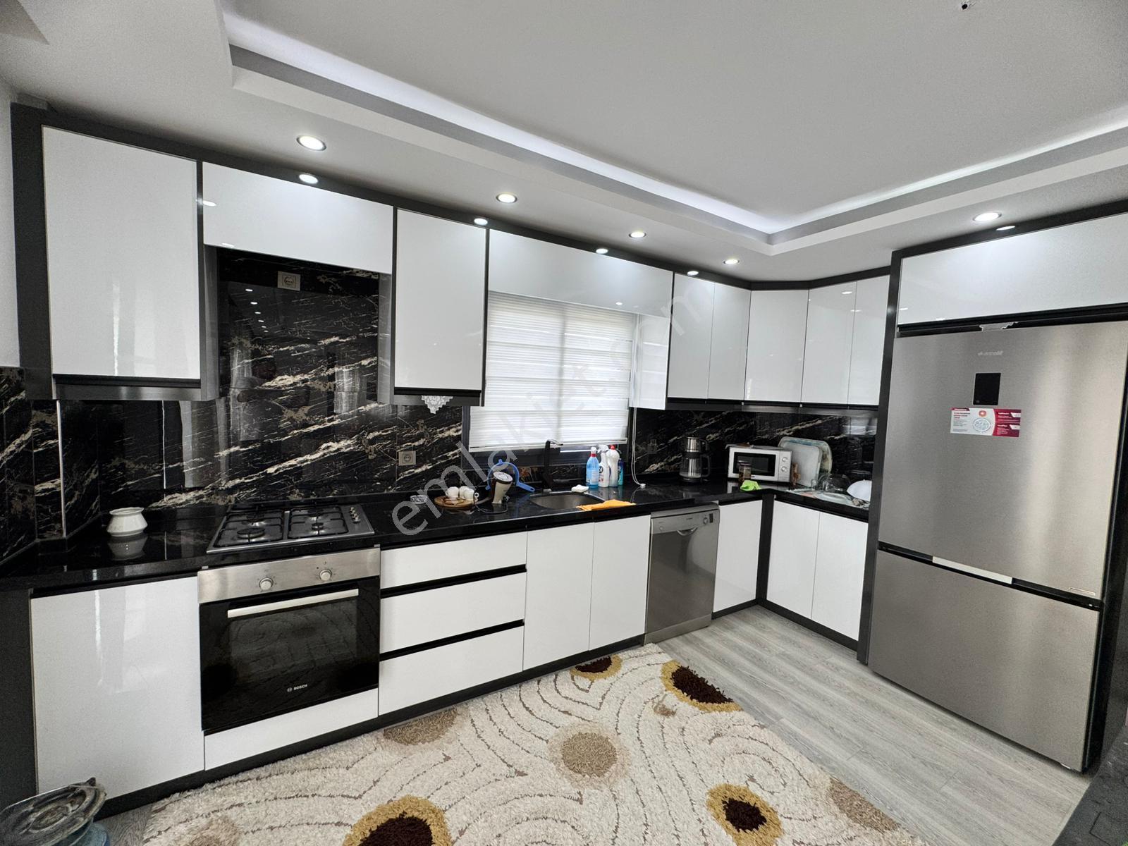 Bm"den Soğucak Yaylasında 301m2 3+1+teraslı Dublex Villa - Görsel 21