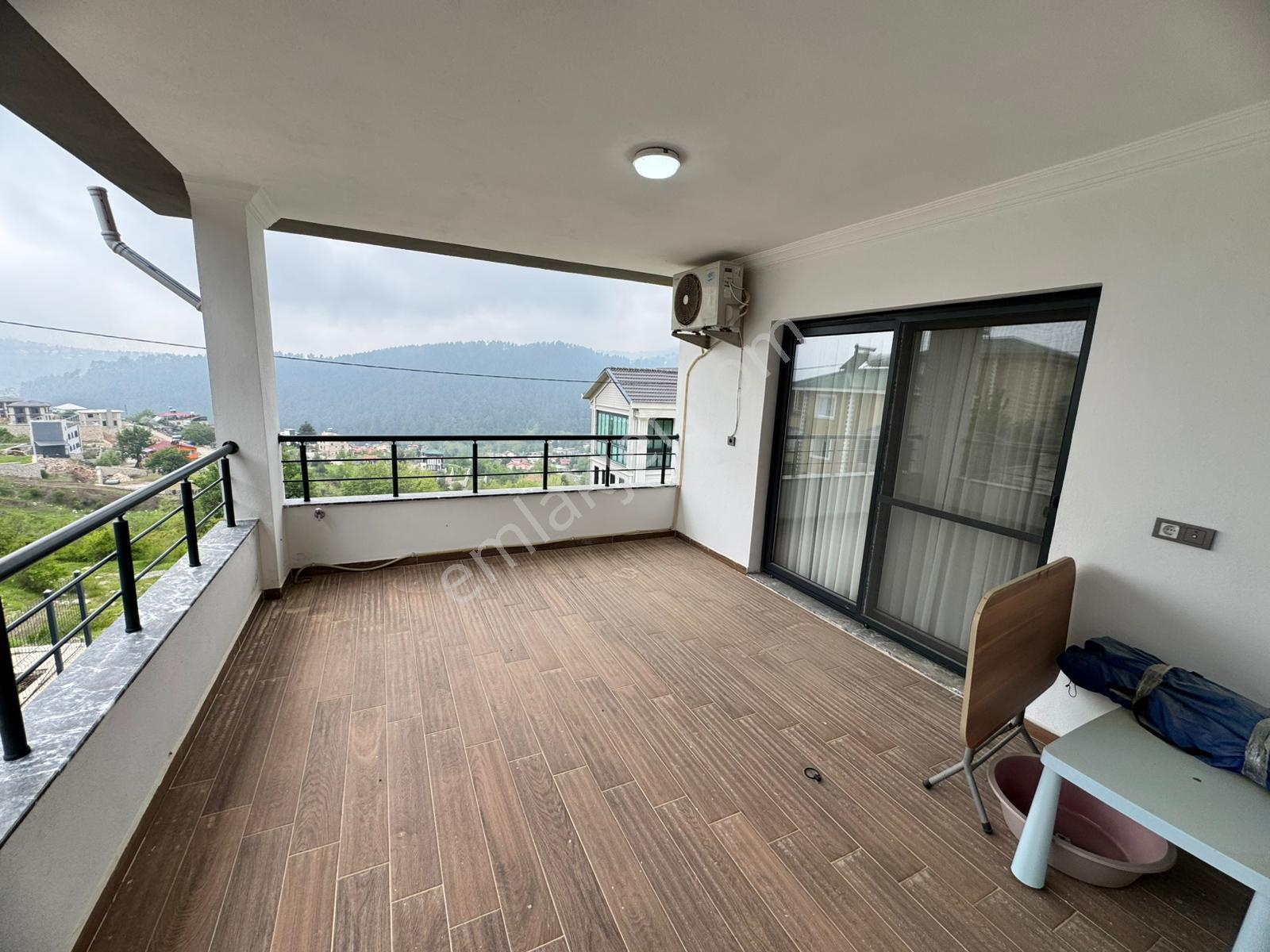 Bm"den Soğucak Yaylasında 301m2 3+1+teraslı Dublex Villa - Görsel 20