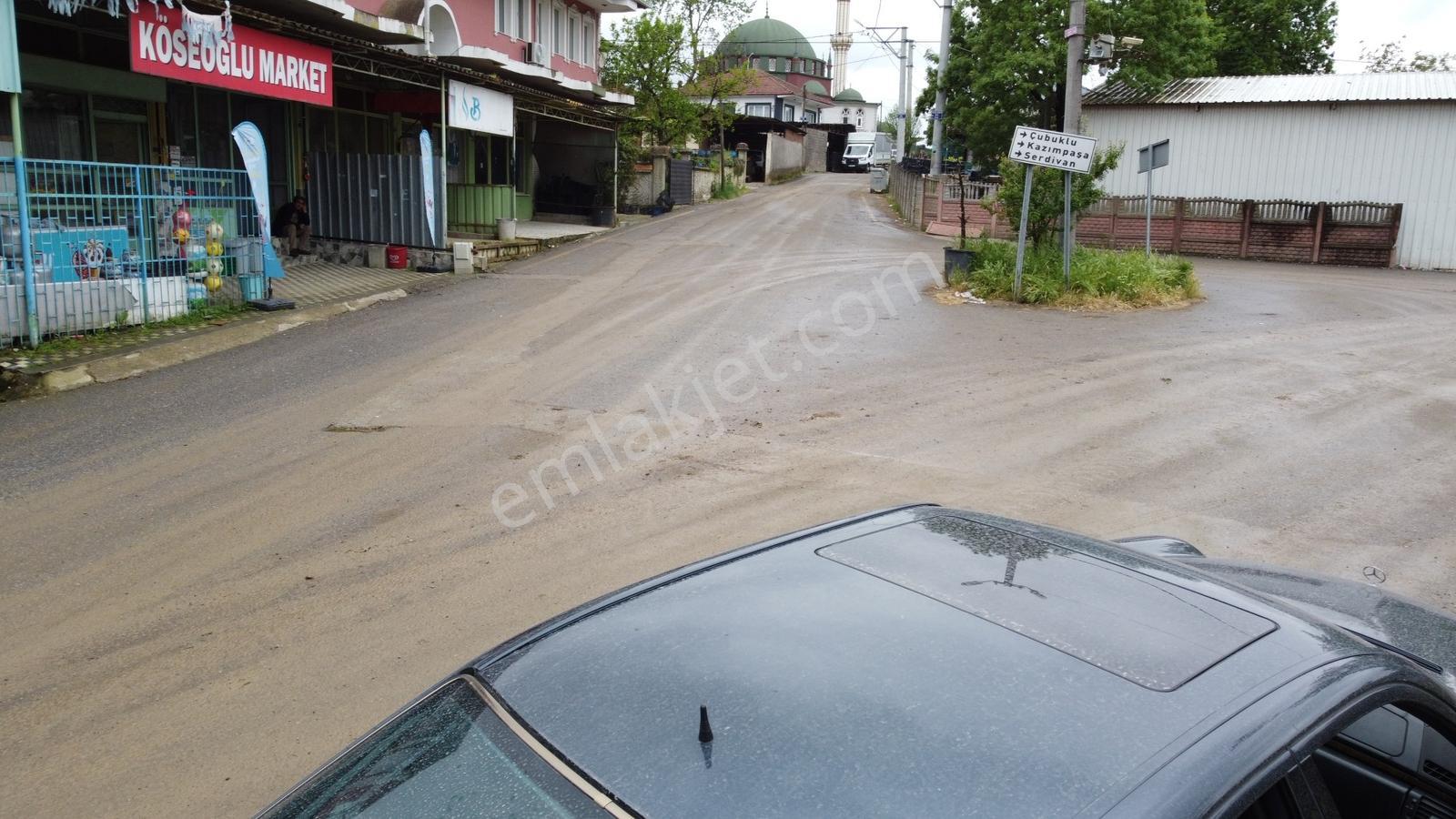 Serdivan Yukarıdereköyde Satılık Arazi - Görsel 15