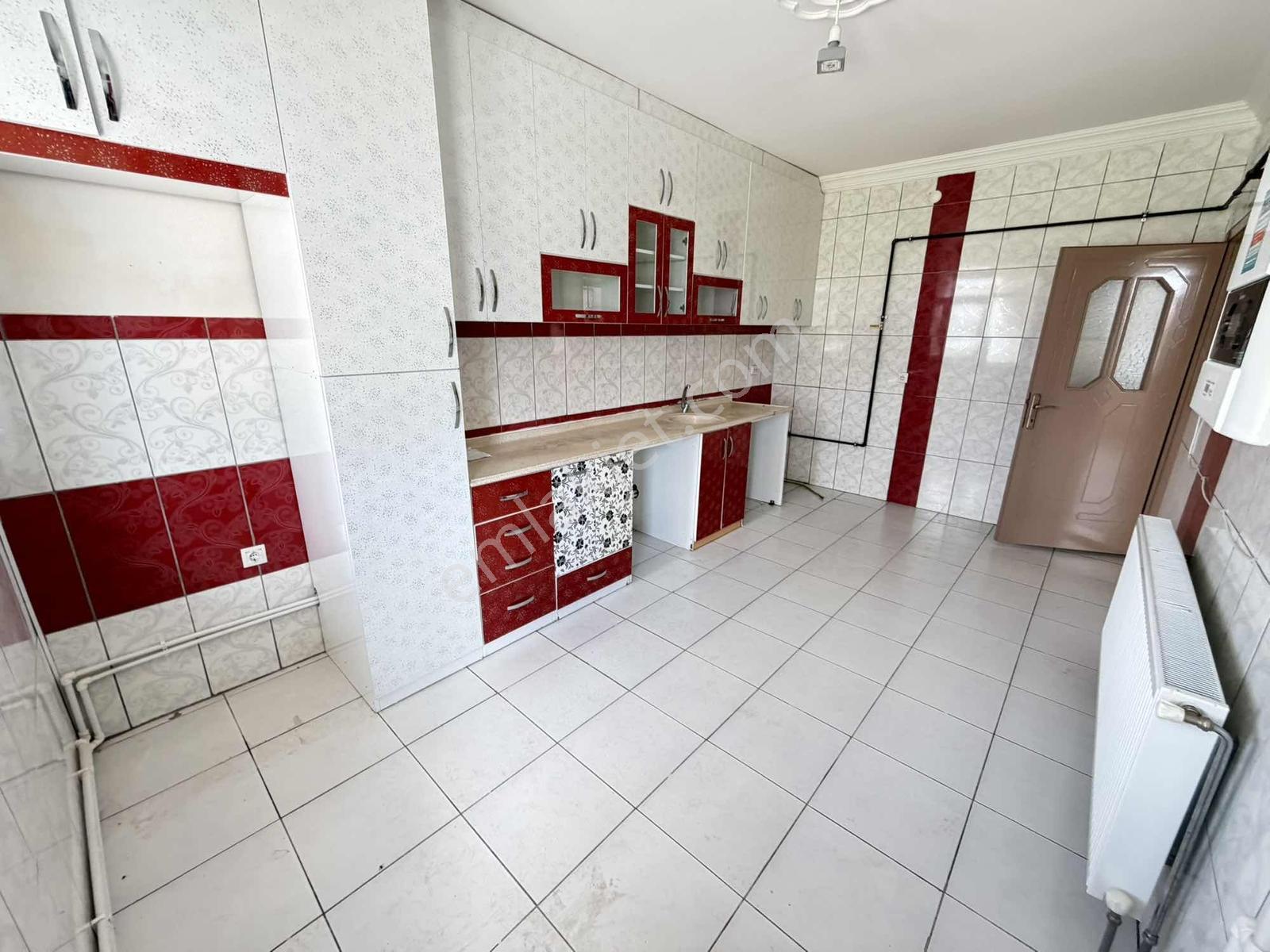 Alakovada Kiralık Arakat 3+1 Daire - Görsel 14
