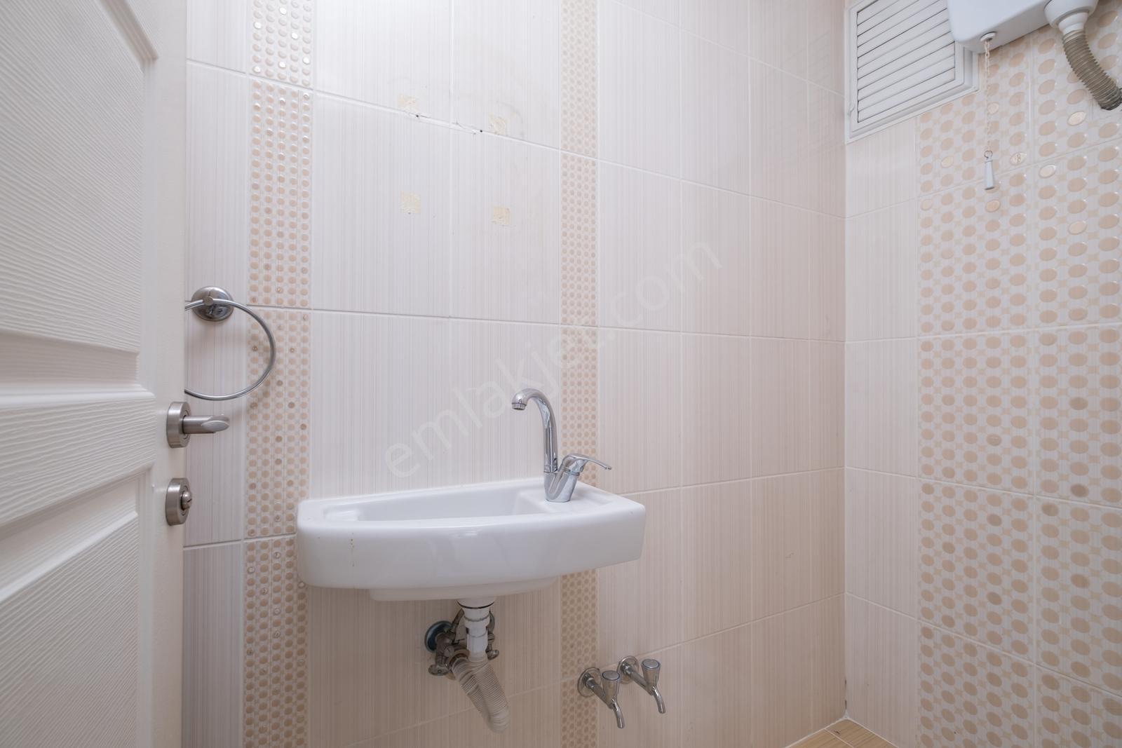 Remax Advantage Arzu Aksaray Forelıevler3'te Kıralık 3+1 Daıre - Görsel 23