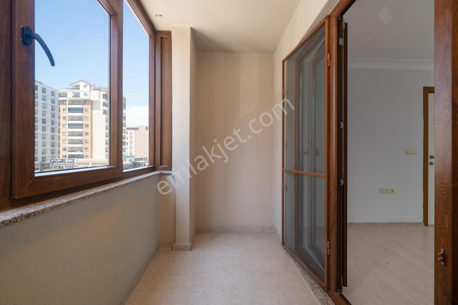 Remax Advantage Arzu Aksaray Forelıevler3'te Kıralık 3+1 Daıre - Görsel 24