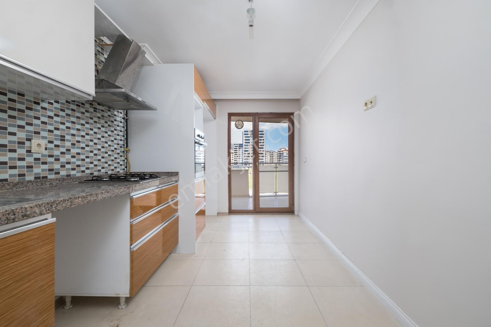 Remax Advantage Arzu Aksaray Forelıevler3'te Kıralık 3+1 Daıre - Görsel 4