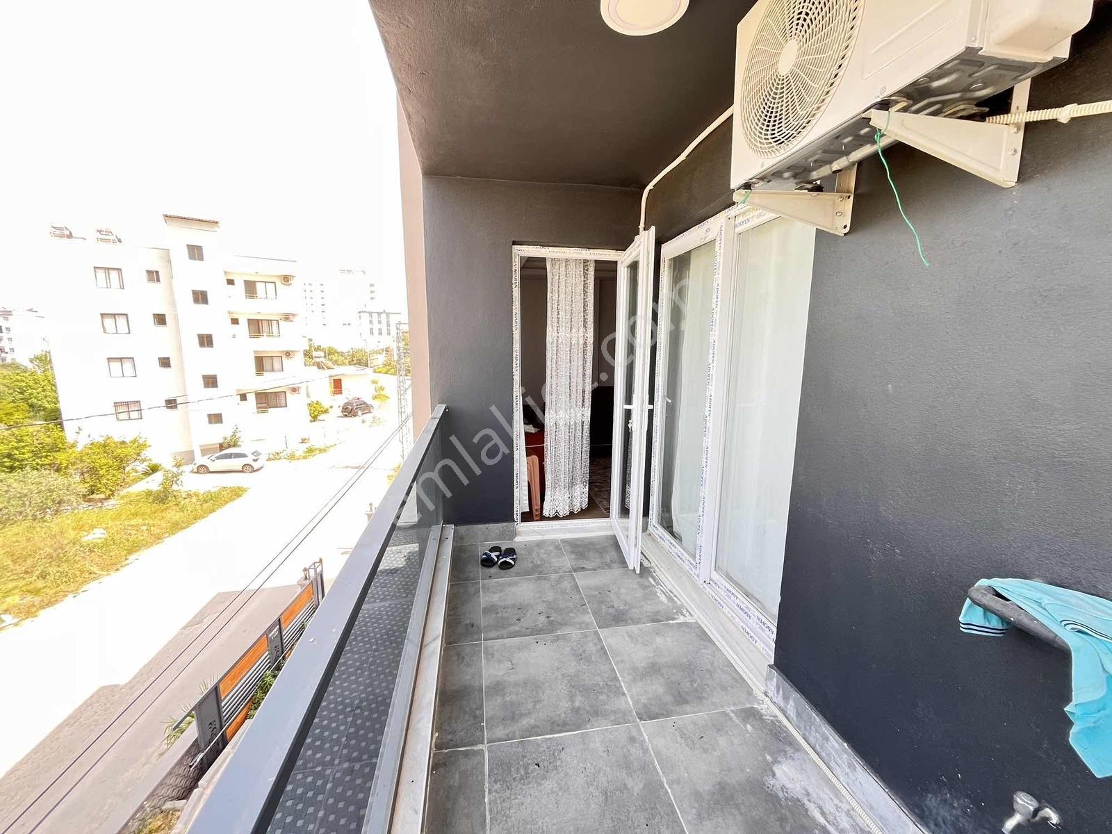 Full Eşyalı İskanlı Oturuma Hazır Az Katlı Lüks Ara Kat Daire - Görsel 14