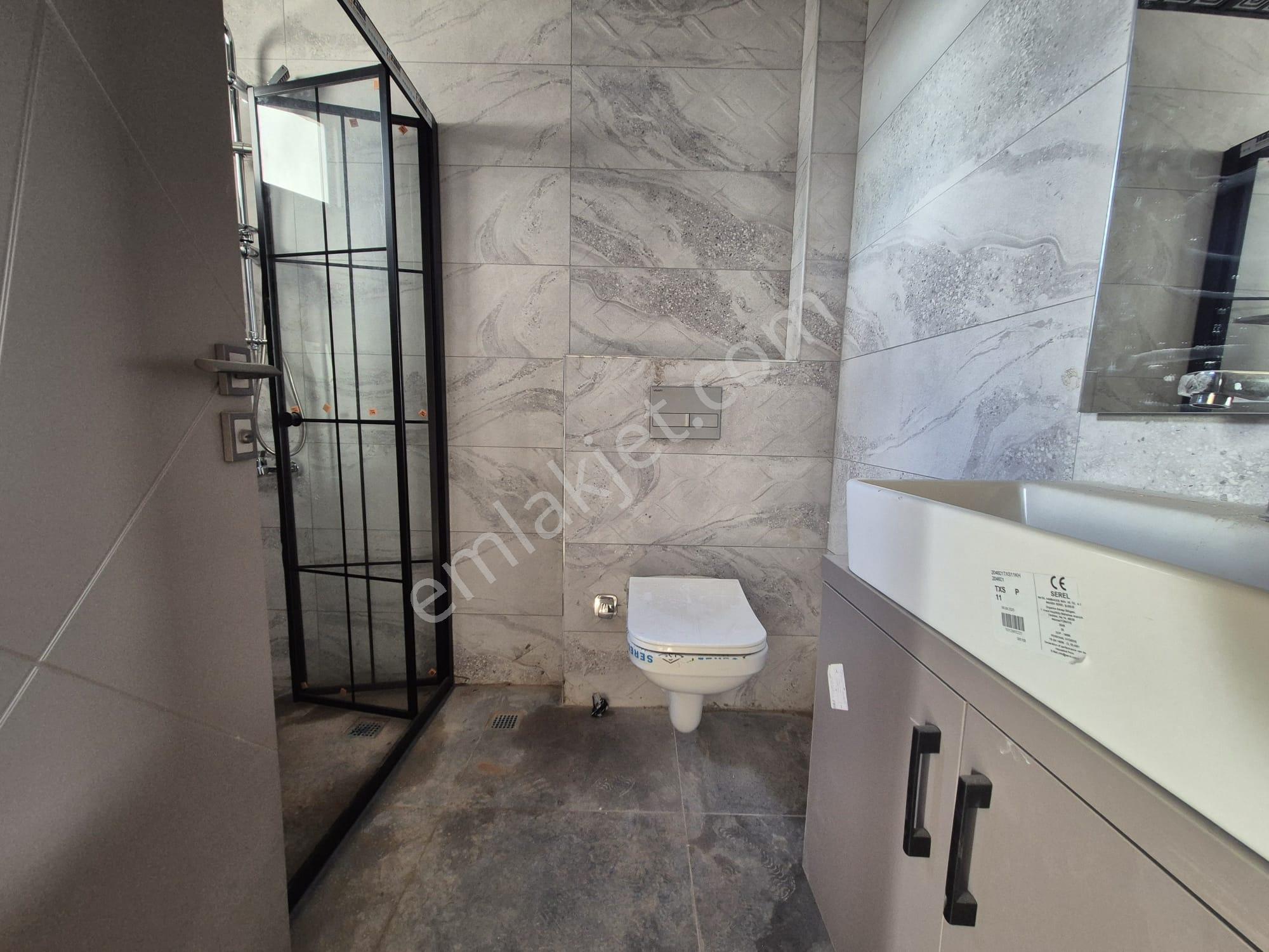 Mezitli Kuyulukta Havuzlu Sitede Kiralık 2+1 Daire - Görsel 19