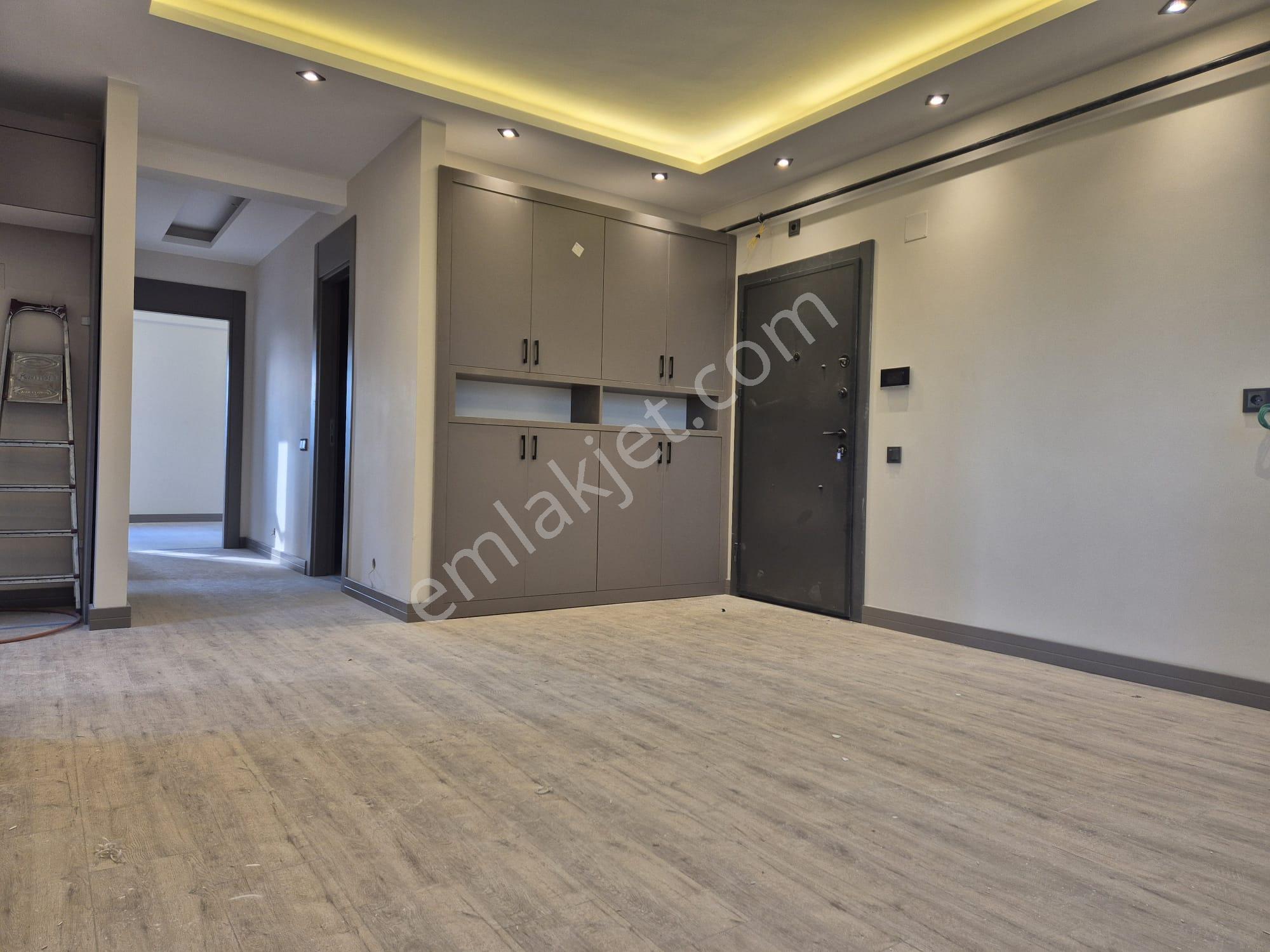 Mezitli Kuyulukta Havuzlu Sitede Kiralık 2+1 Daire - Görsel 4