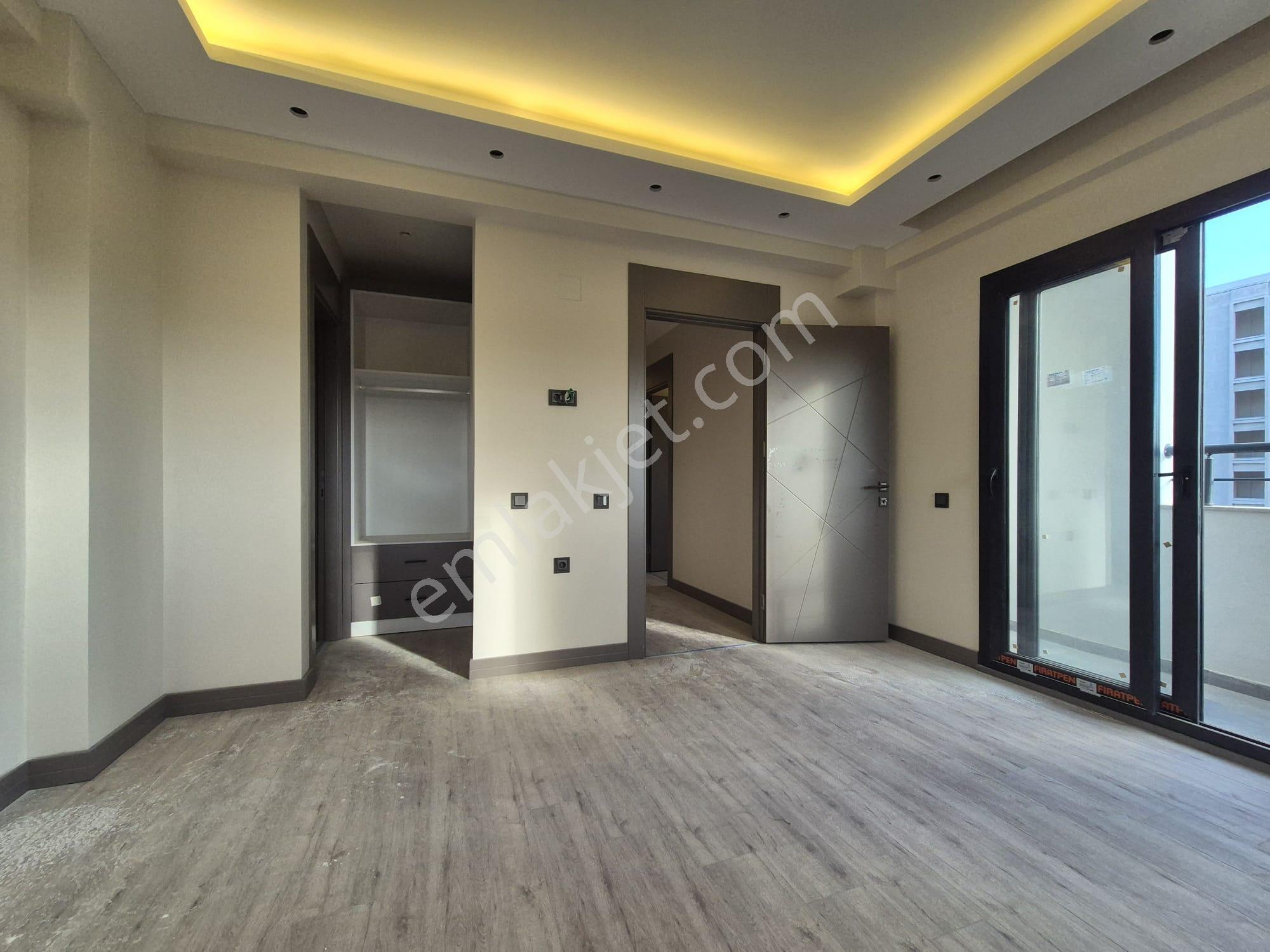 Mezitli Kuyulukta Havuzlu Sitede Kiralık 2+1 Daire - Görsel 11