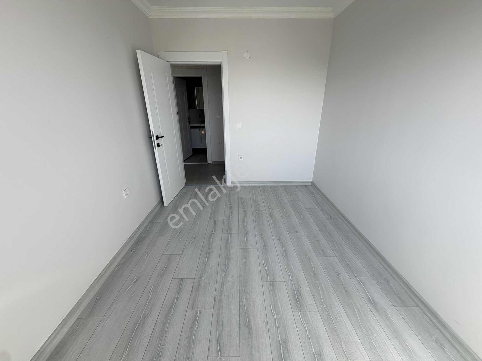 Barış Mahallesi'nde Satılık Deniz Manzaralı 3+1 Dubleks Daire - Görsel 34