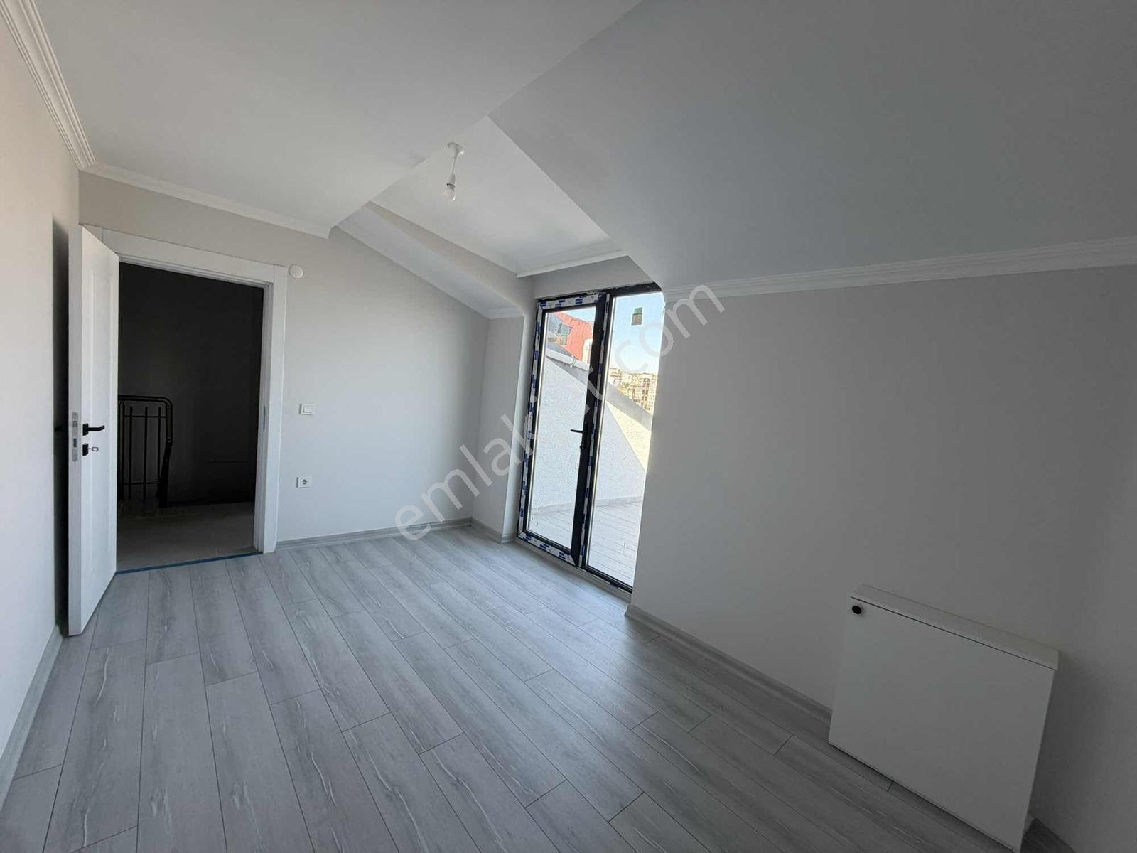 Barış Mahallesinde Satılık Eskihisar Manzaralı 4+1 Dubleks Daire - Görsel 10