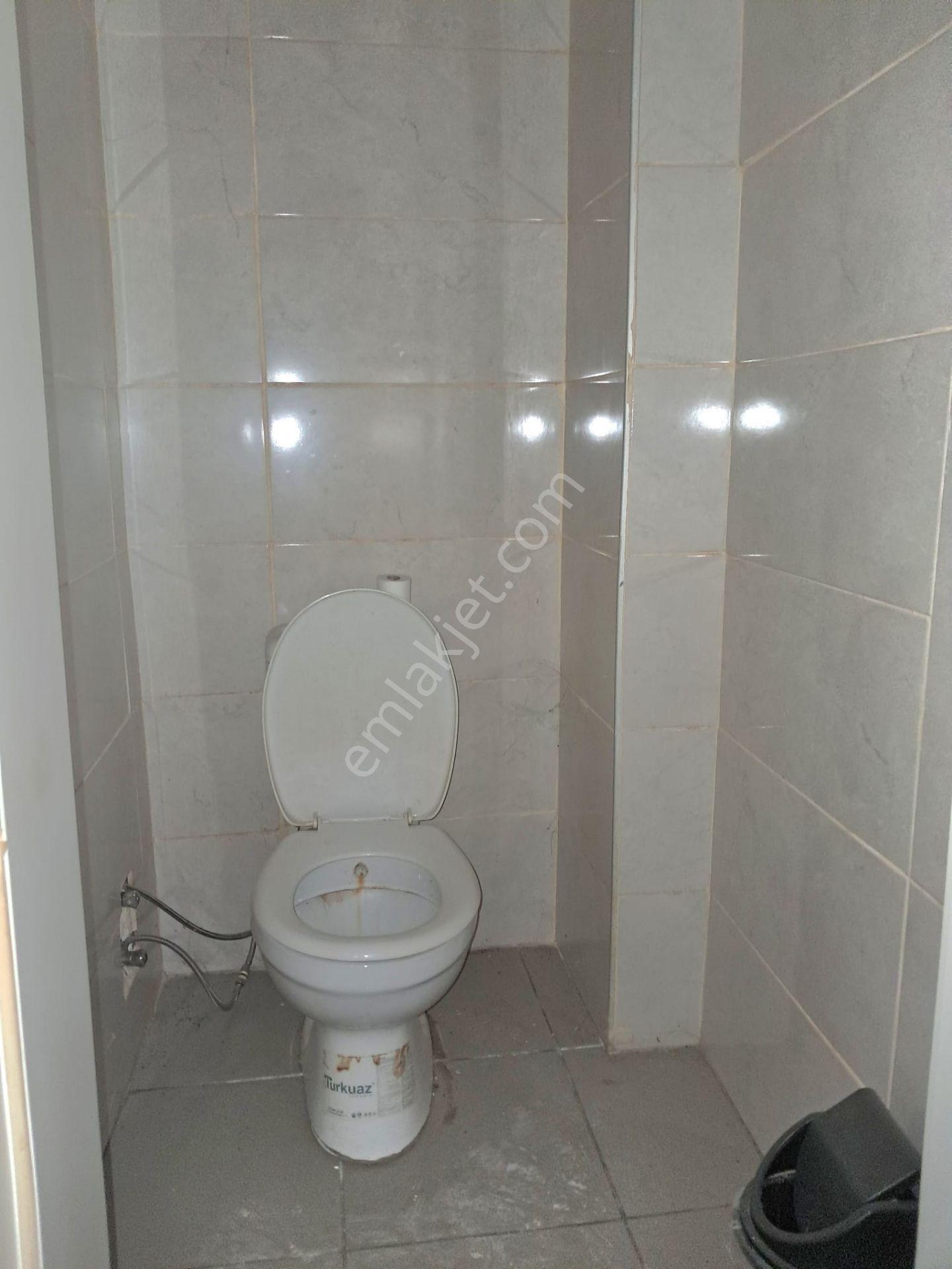Beştepede Yarim Kotta Ferah Aydınlıklı Yapısız 150m2 Dükkan Kiralık - Görsel 12