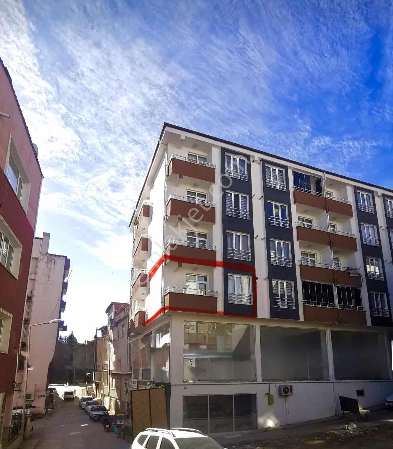 Çarşının Kalbinde Güneş Akşama Kadar İçinde Eşyalı 1+1 Daire