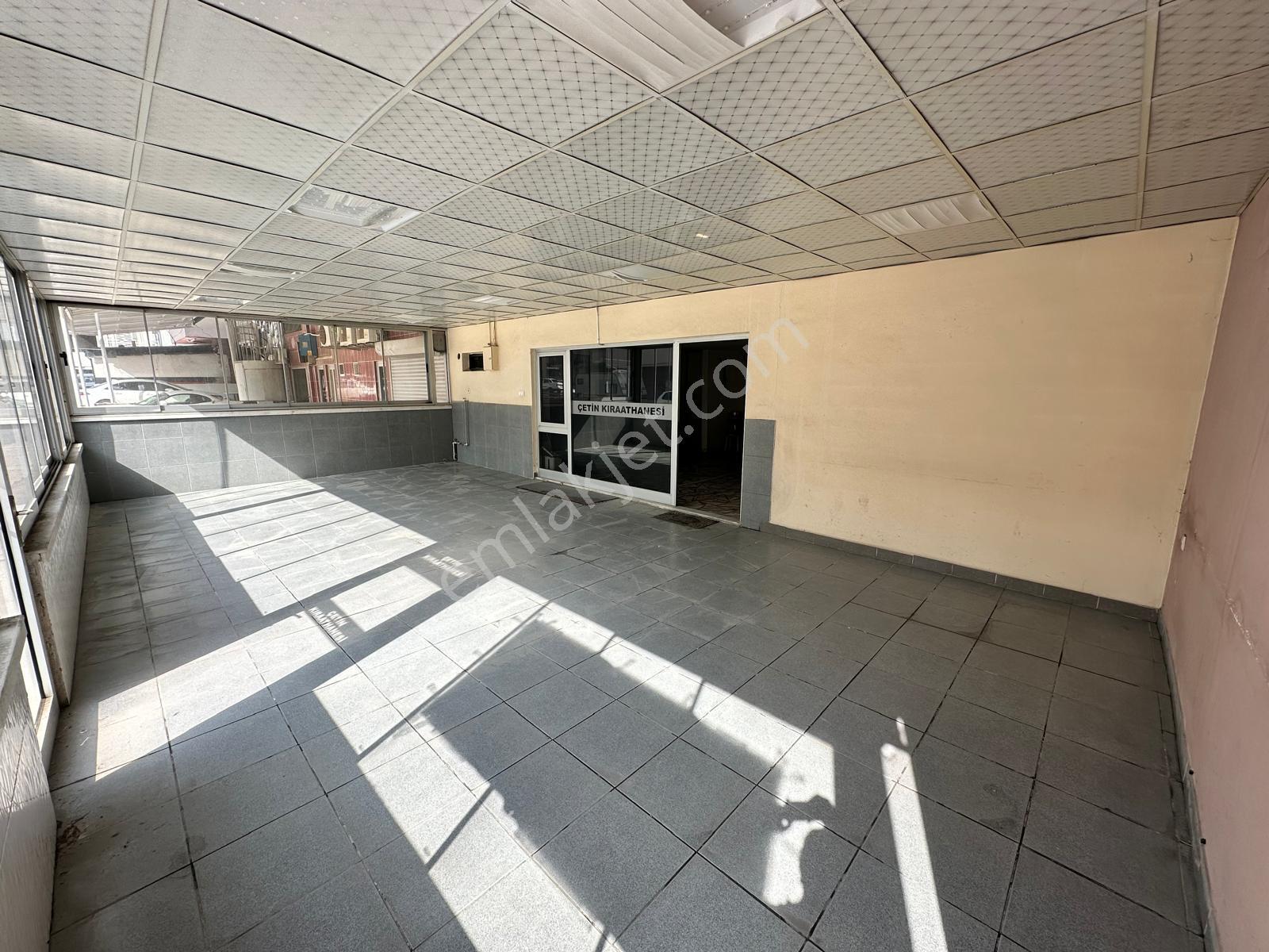 Aktif'ten Cadde Üzeri Eski Otogar Civ. Satılık 260m2 Dükkan - Görsel 2