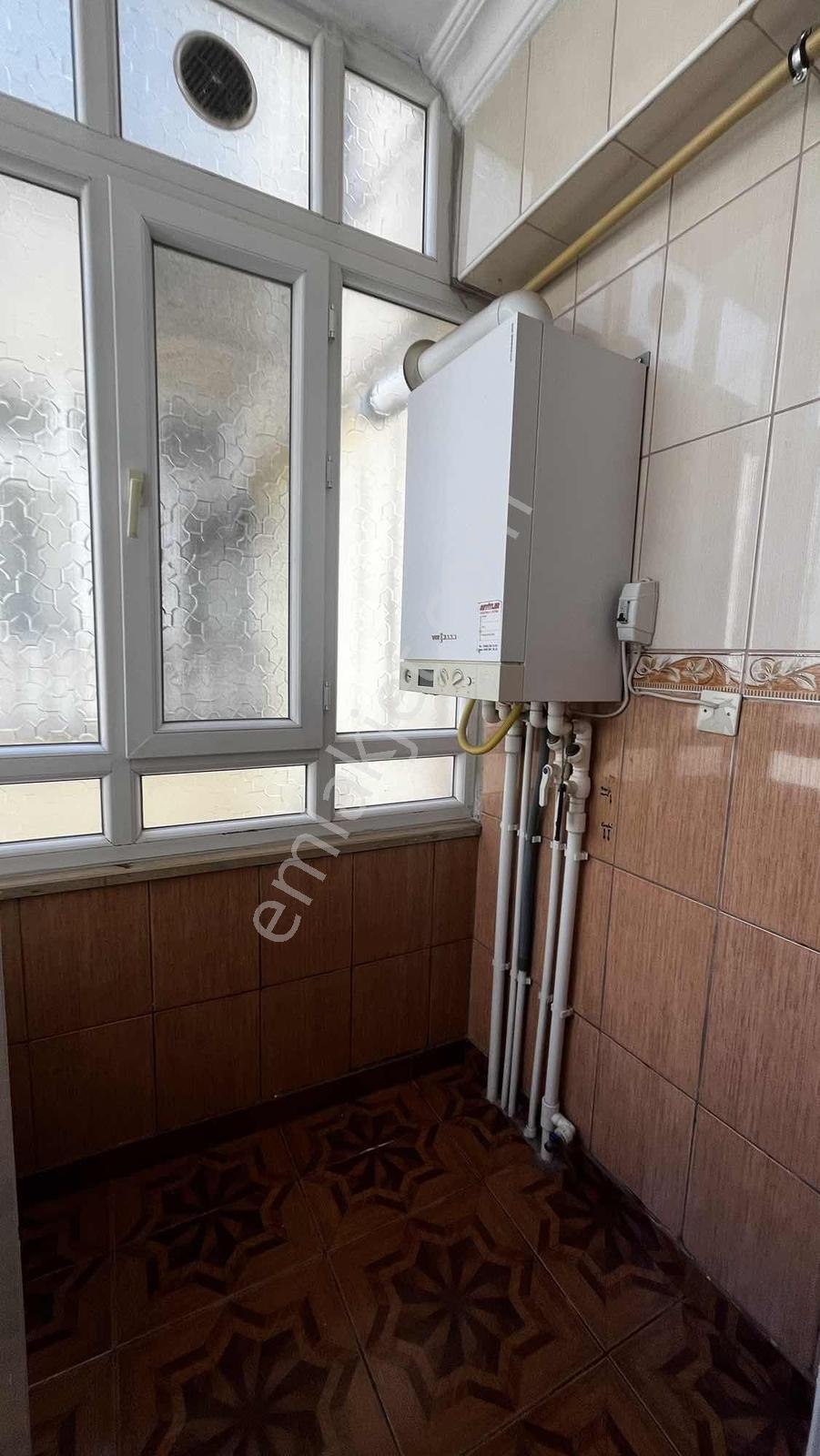 Güres Caddesi Ara Kat Kiralık 3+1 Daire - Görsel 16